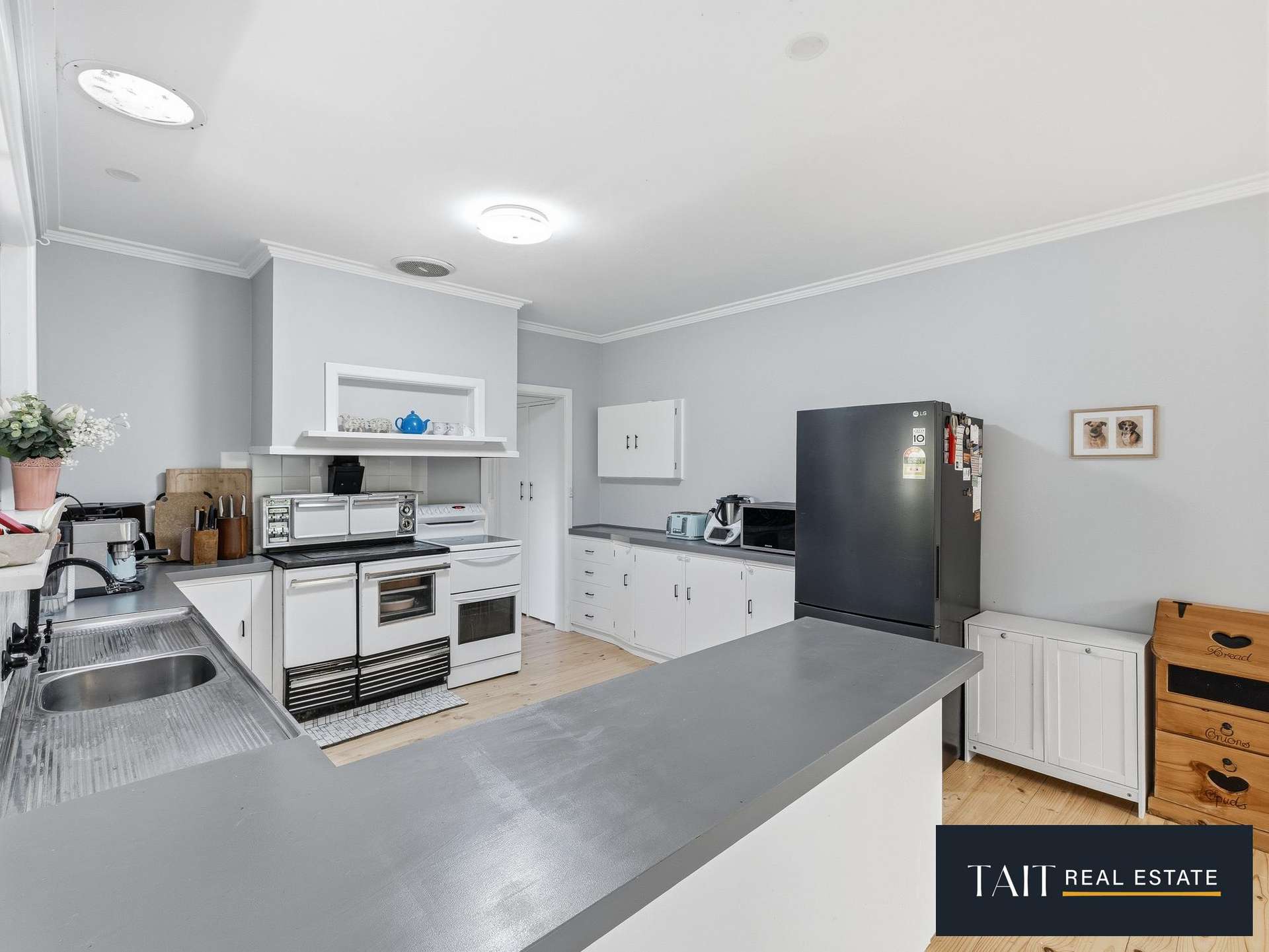 49 Wirrinya Avenue, Glenrowan For Sale by Farmbuy.com - image 3