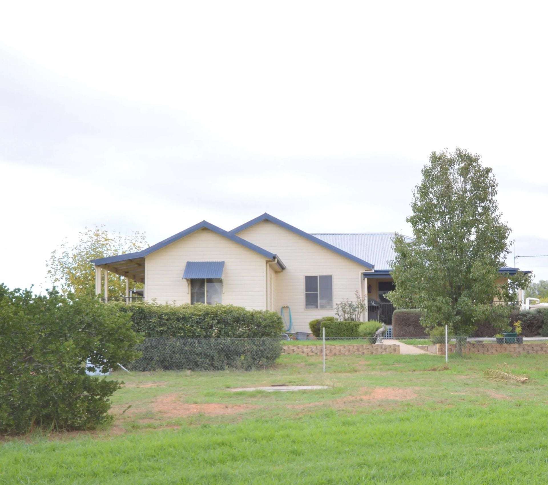 58 Dawson Drive, Cowra For Sale by Farmbuy.com - image 2