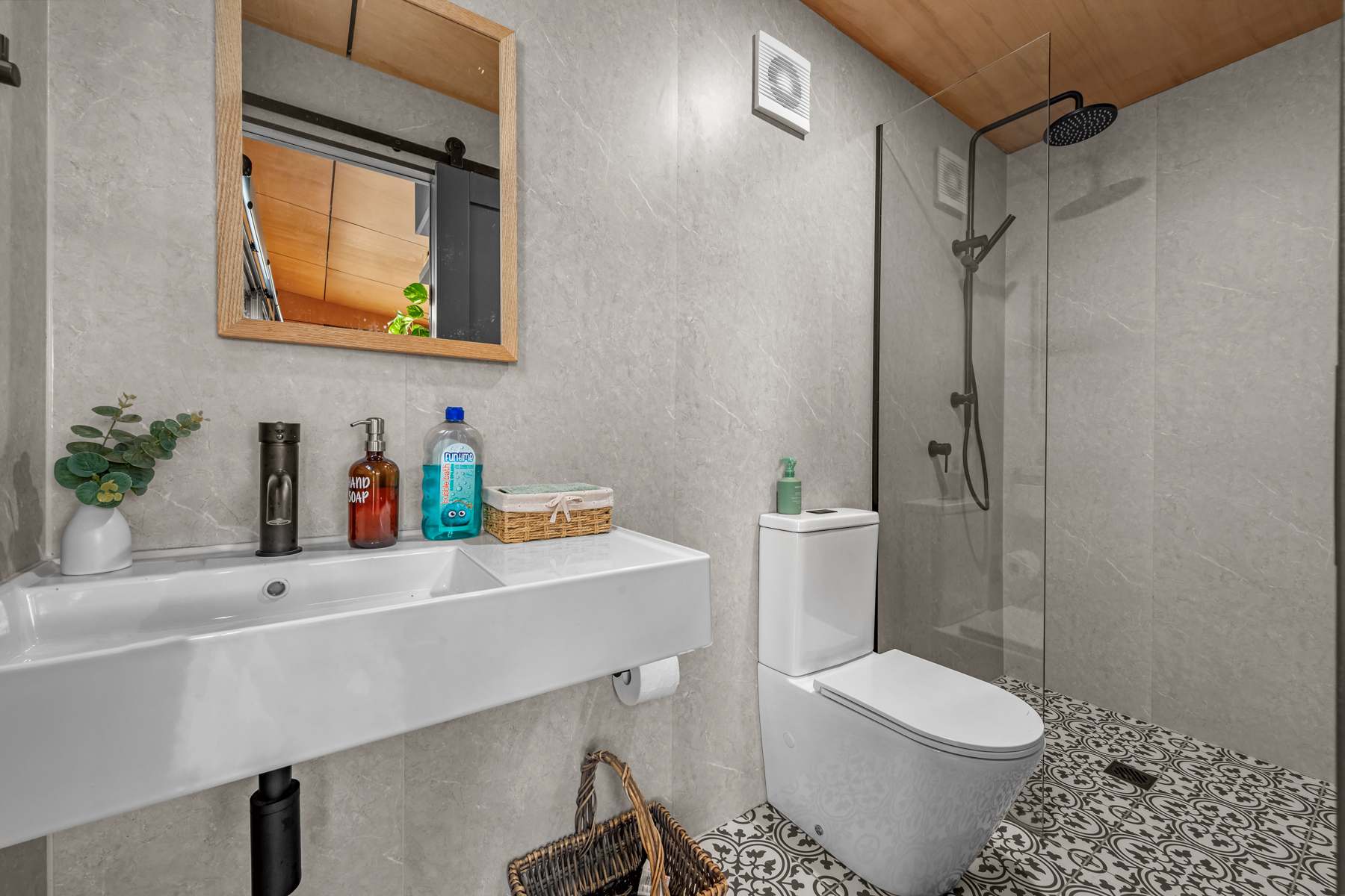 81 Kia Ora Hill Road, Bowman Farm VIA, Gloucester For Sale by Farmbuy.com - image 28
