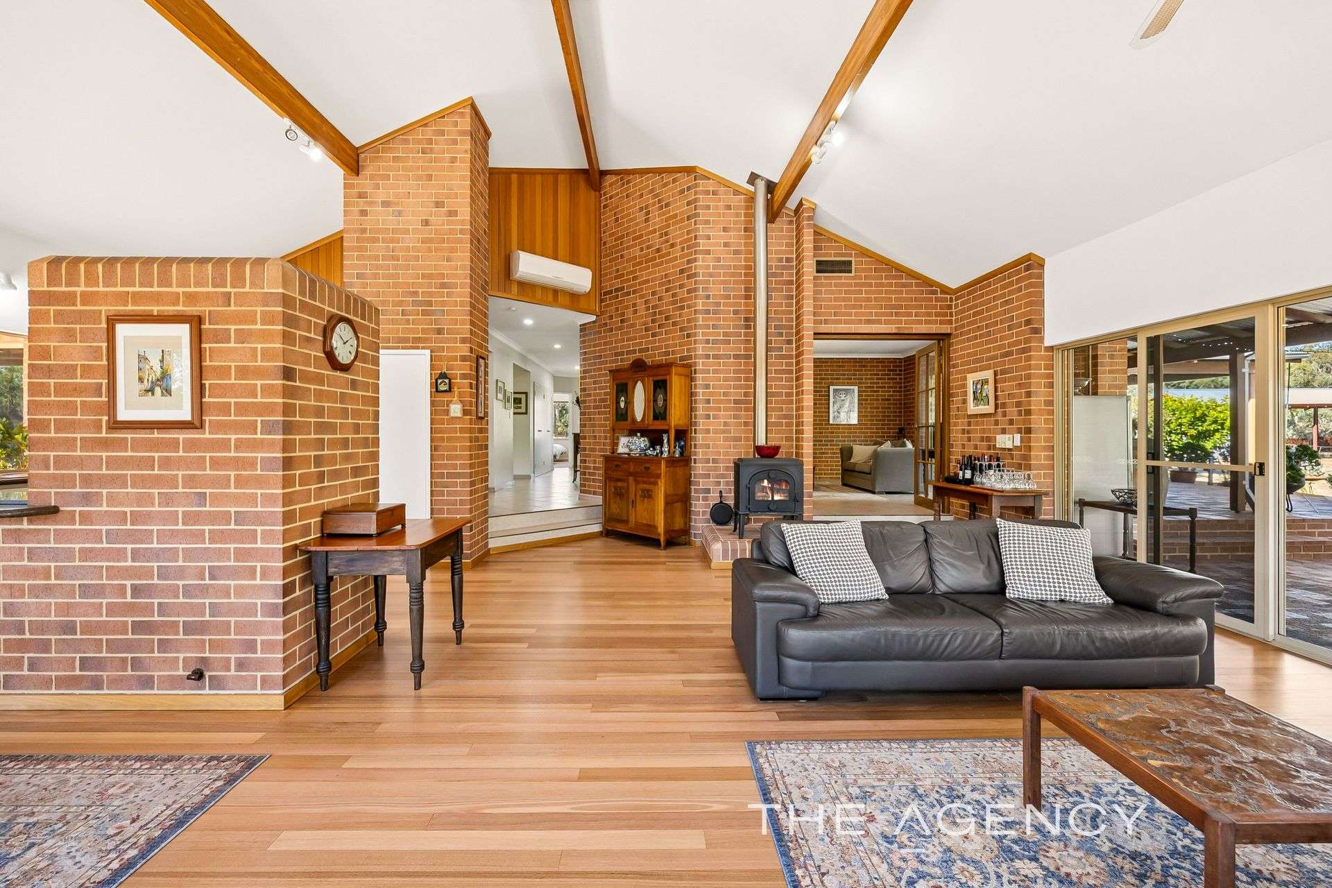 53 & 55 River Road, Herne Hill For Sale by Farmbuy.com - image 12