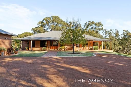 Farm For Sale - WA - Herne Hill - 6056 - 300 Metre Swan River Frontage, Two Homes on a Parkland 8 Acres 