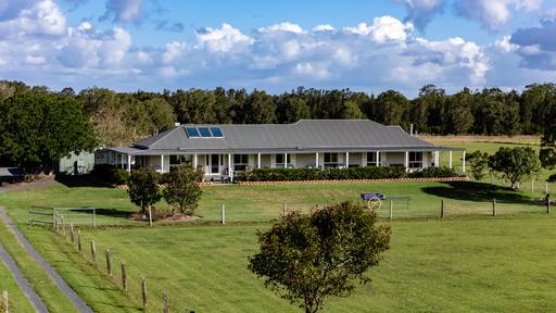 700 Manning Point Road, Oxley Island NSW 2430