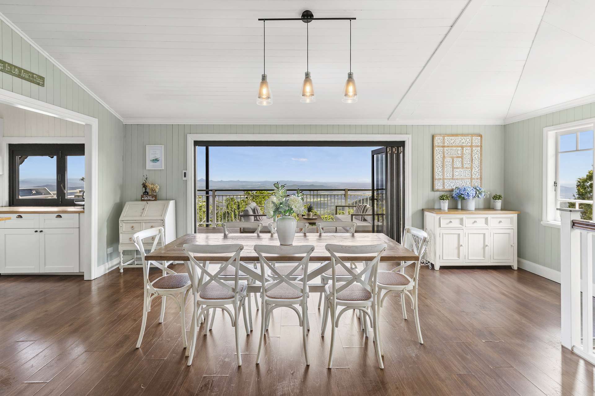 222-226 MacDonnell Road, Tamborine Mountain For Sale by Farmbuy.com - image 2