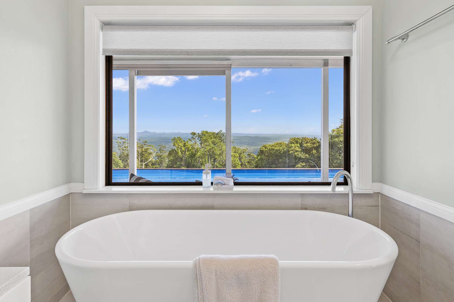 222-226 MacDonnell Road, Tamborine Mountain For Sale by Farmbuy.com - image 16