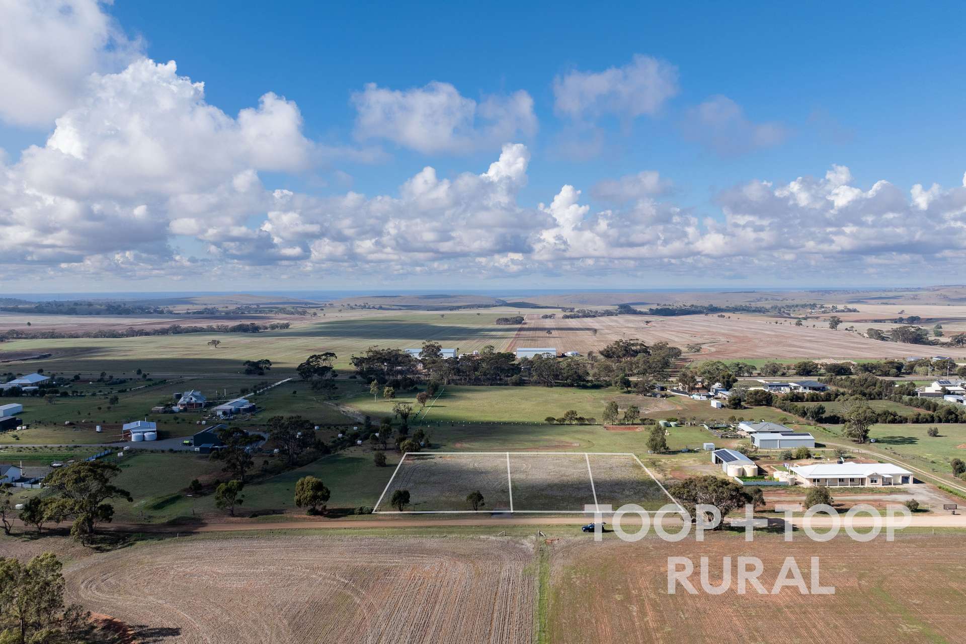 70 Burts Road, Dutton For Sale by Farmbuy.com - image 1