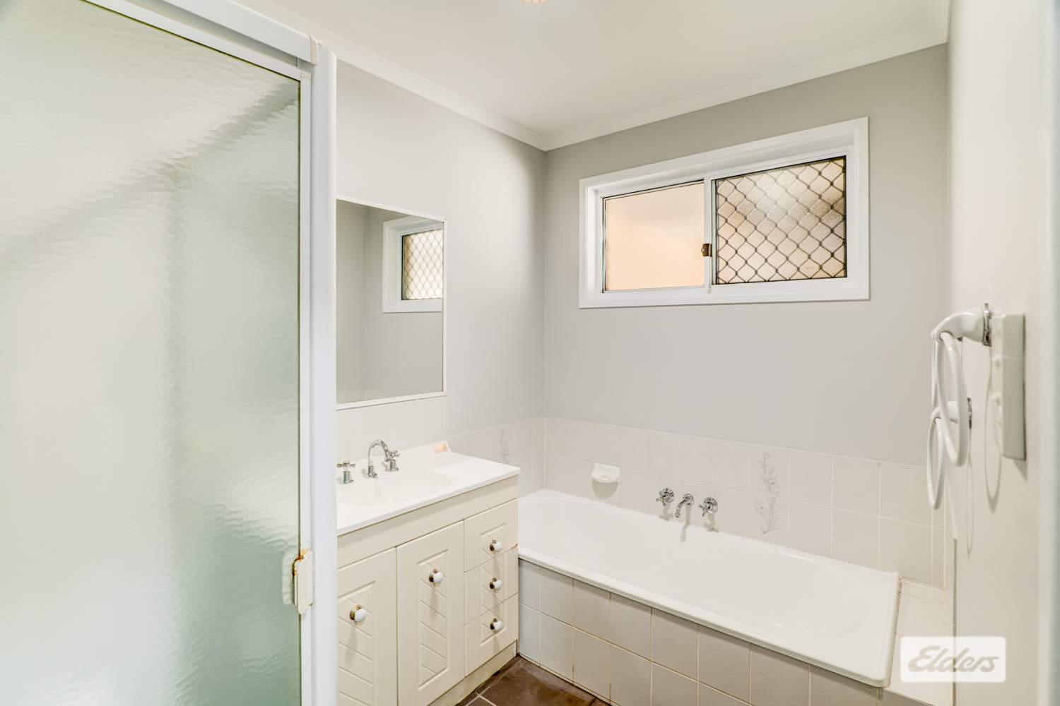 5 Cockatoo Court, Regency Downs For Sale by Farmbuy.com - image 14