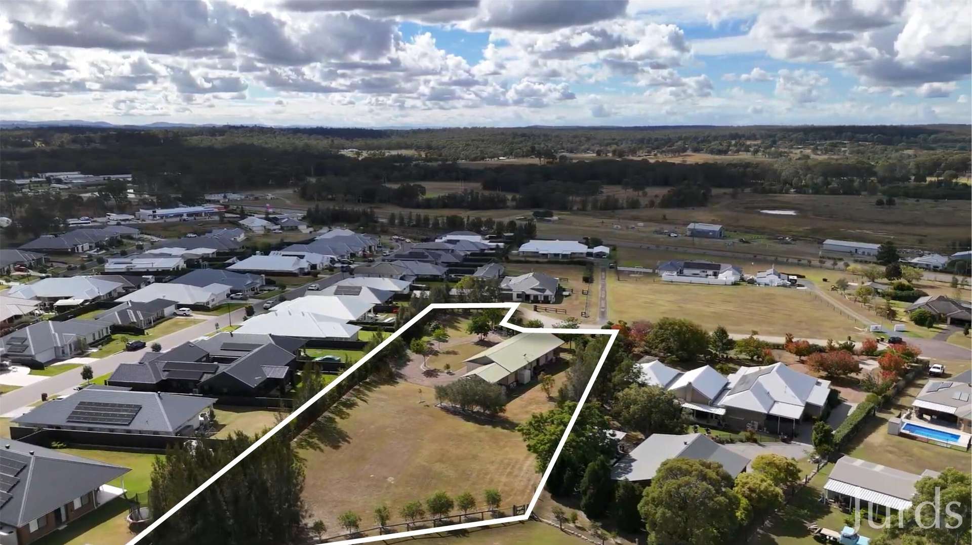 19 McKensey Street, Nulkaba For Sale by Farmbuy.com - image 2