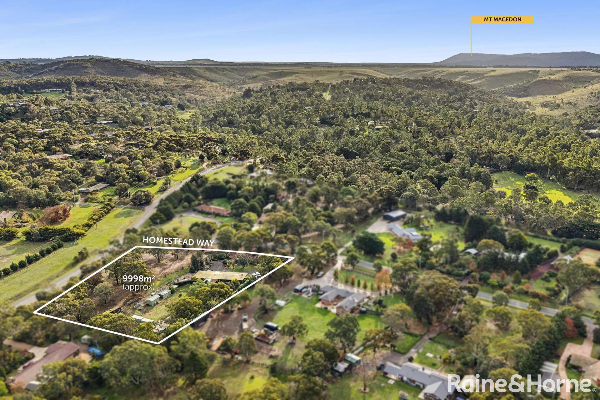 10 Homestead Way, Sunbury For Sale by Farmbuy.com - image 31