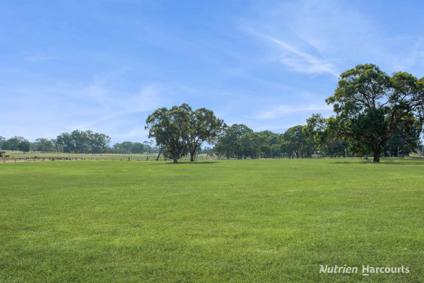 2620 Northern Highway, Kilmore For Sale by Farmbuy.com - image 8