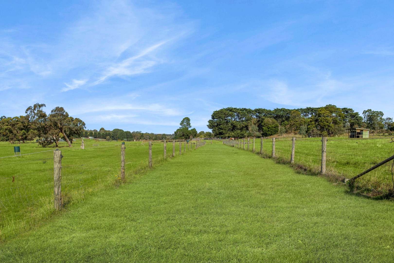 2620 Northern Highway, Kilmore For Sale by Farmbuy.com - image 16