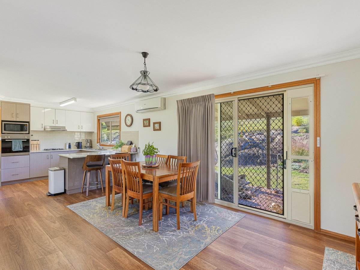 11 Wattle Place, Bega Sold by Farmbuy.com - image 9
