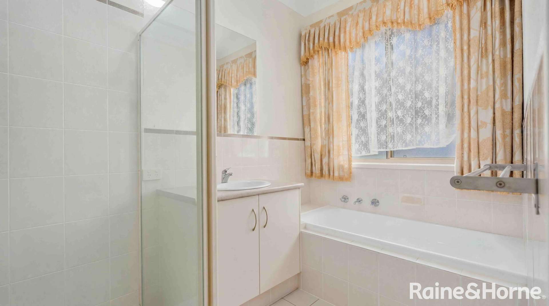 183 Lines Road, Strathalbyn For Sale by Farmbuy.com - image 17