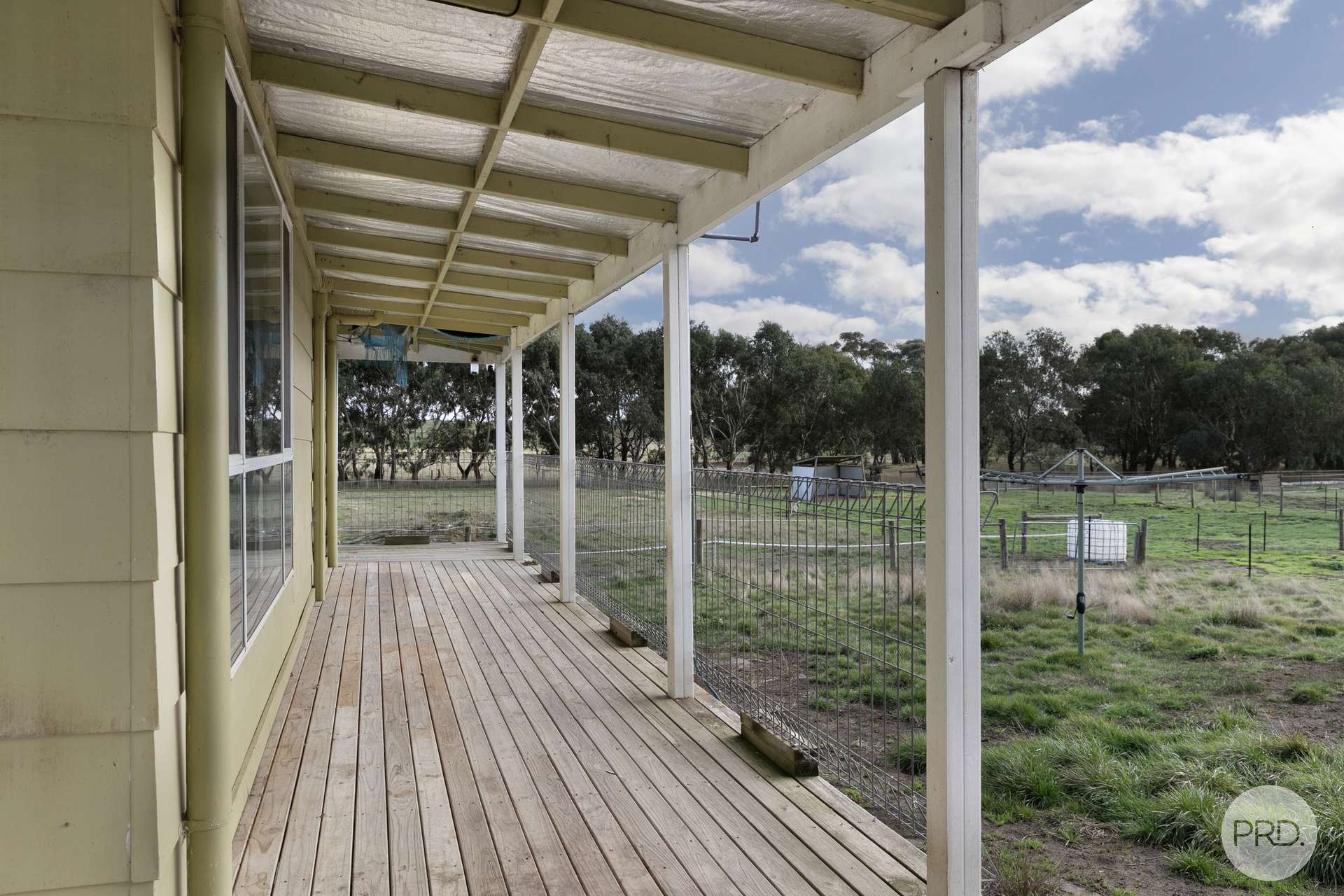 913 Linton-Carngham Road, Snake Valley For Sale by Farmbuy.com - image 3