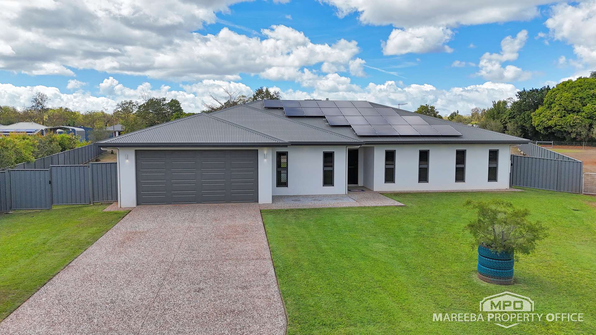 15 Hoevet Court, Mareeba For Sale by Farmbuy.com - image 1