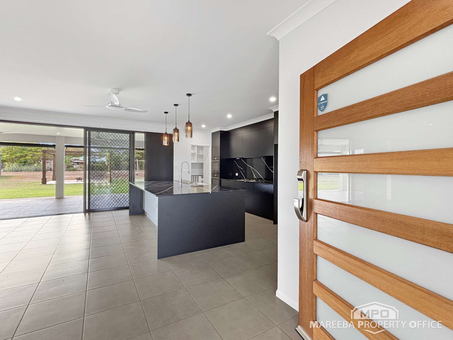 15 Hoevet Court, Mareeba For Sale by Farmbuy.com - image 11