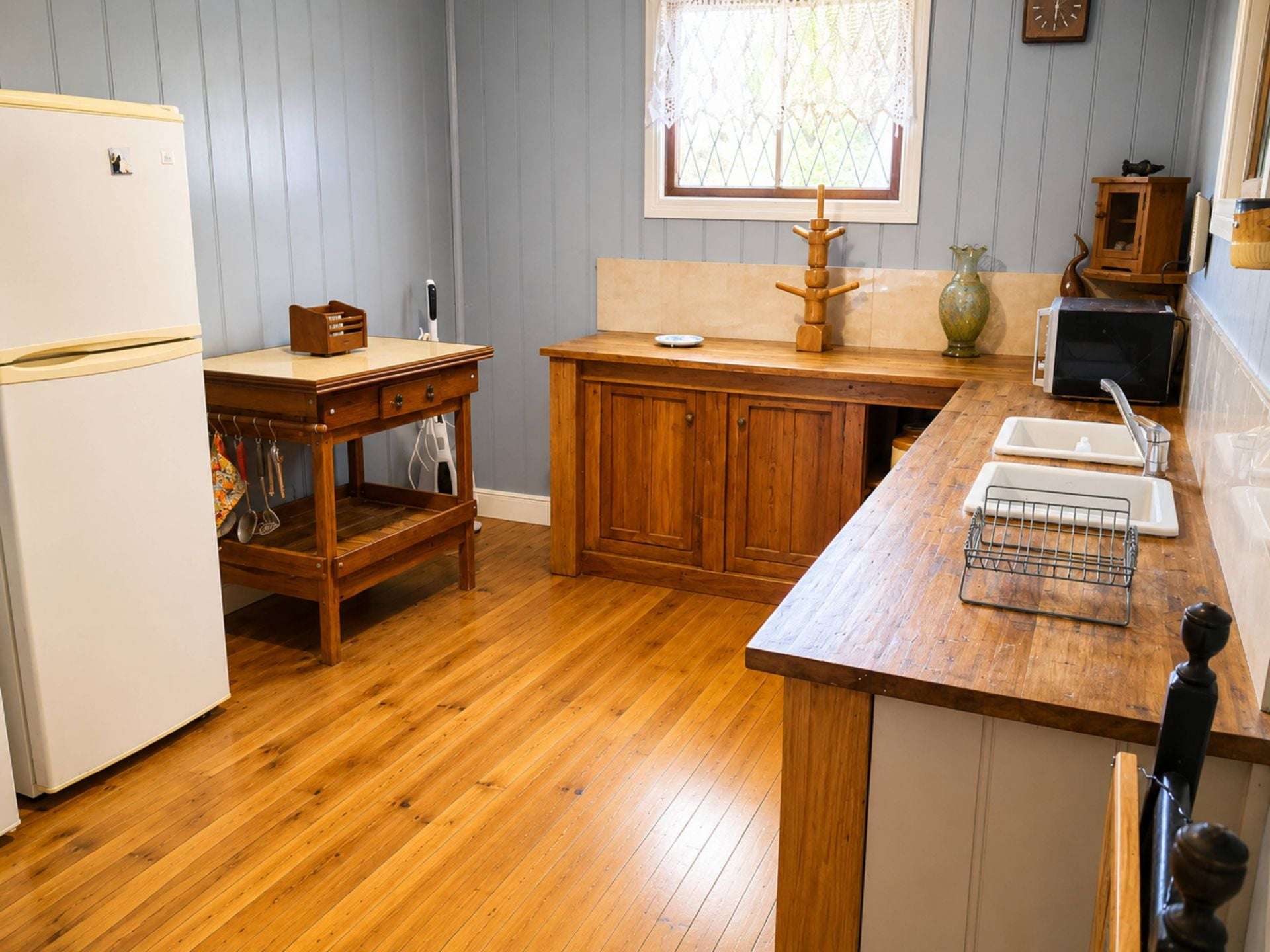2142 Pyramids Road, Wyberba For Sale by Farmbuy.com - image 9