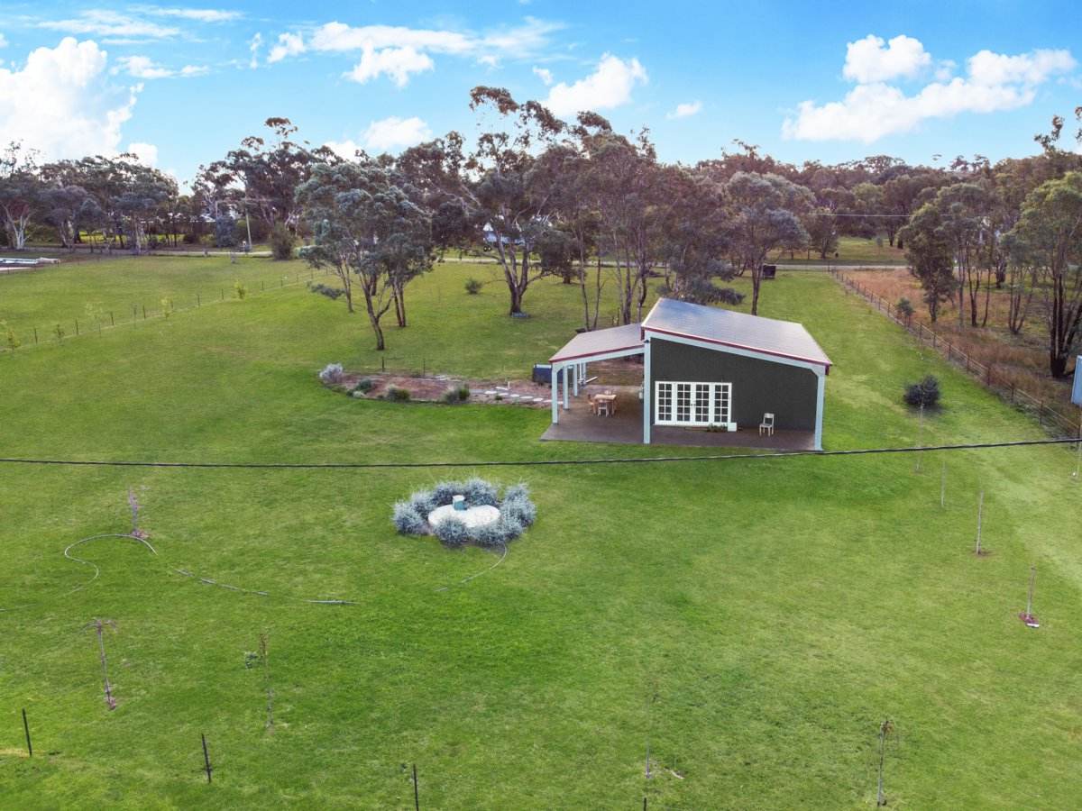 9 Cherry Tree Close Bendick Murrell, Via, Young For Sale by Farmbuy.com - image 6
