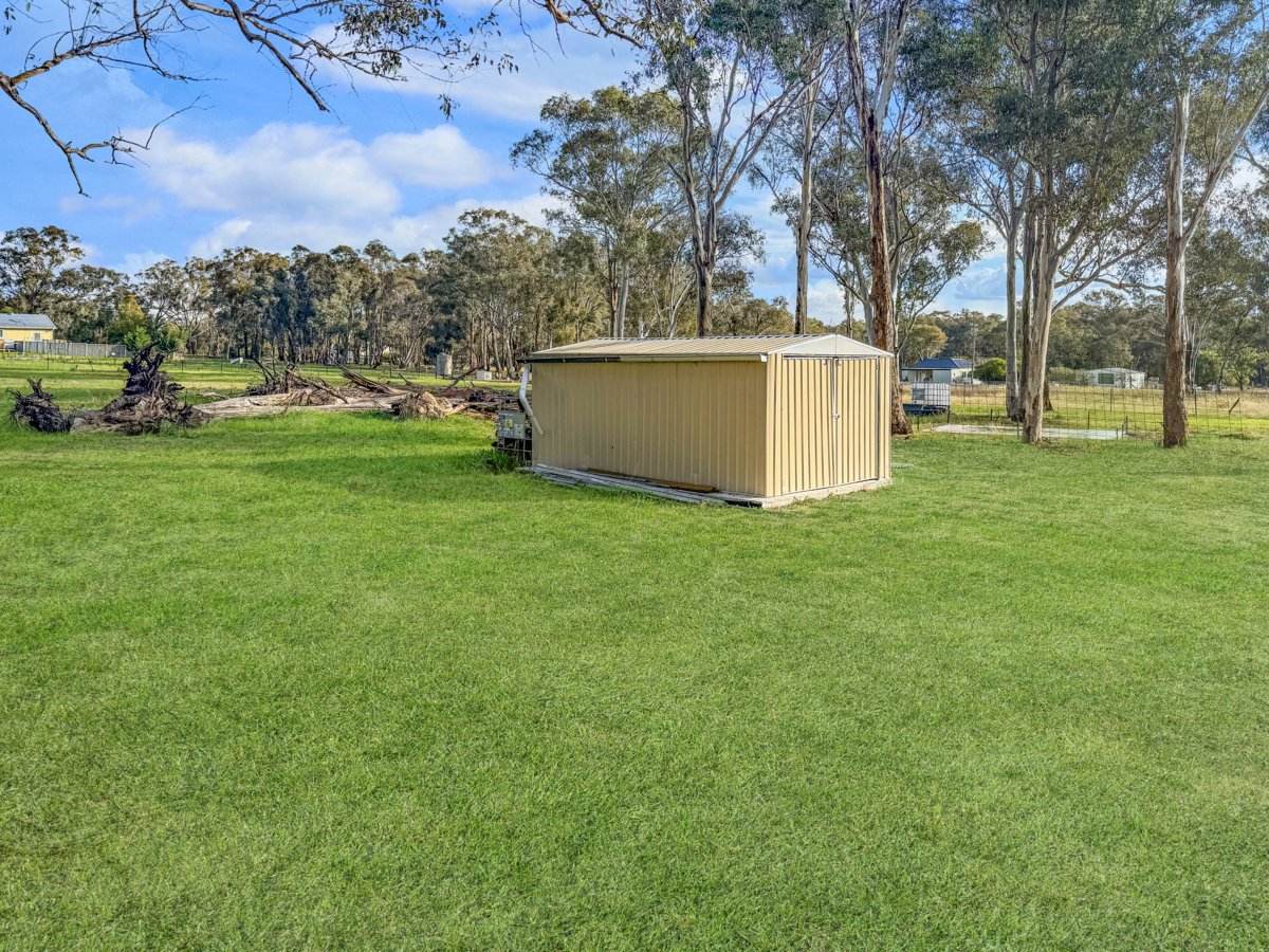 45 Fowler Street Monteagle, Via, Young For Sale by Farmbuy.com - image 6