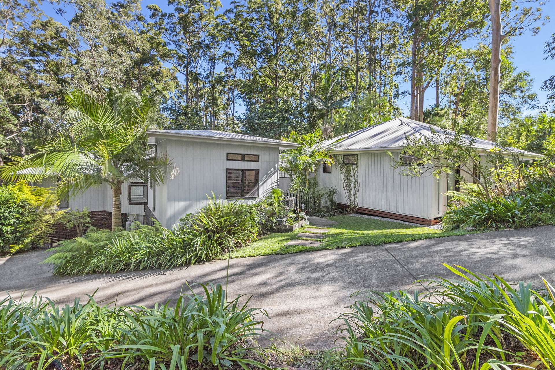197-201 Wongawallan Road, Tamborine Mountain For Sale by Farmbuy.com - image 13