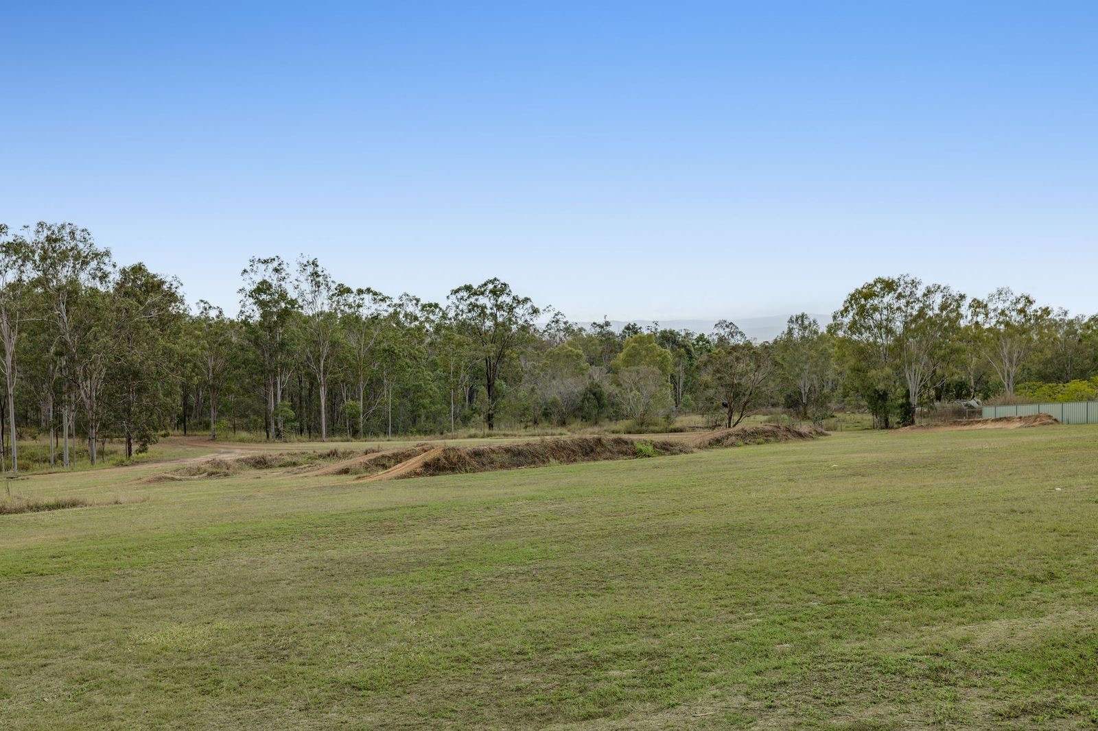 95 Six Mile Creek, Postmans Ridge For Sale by Farmbuy.com - image 8