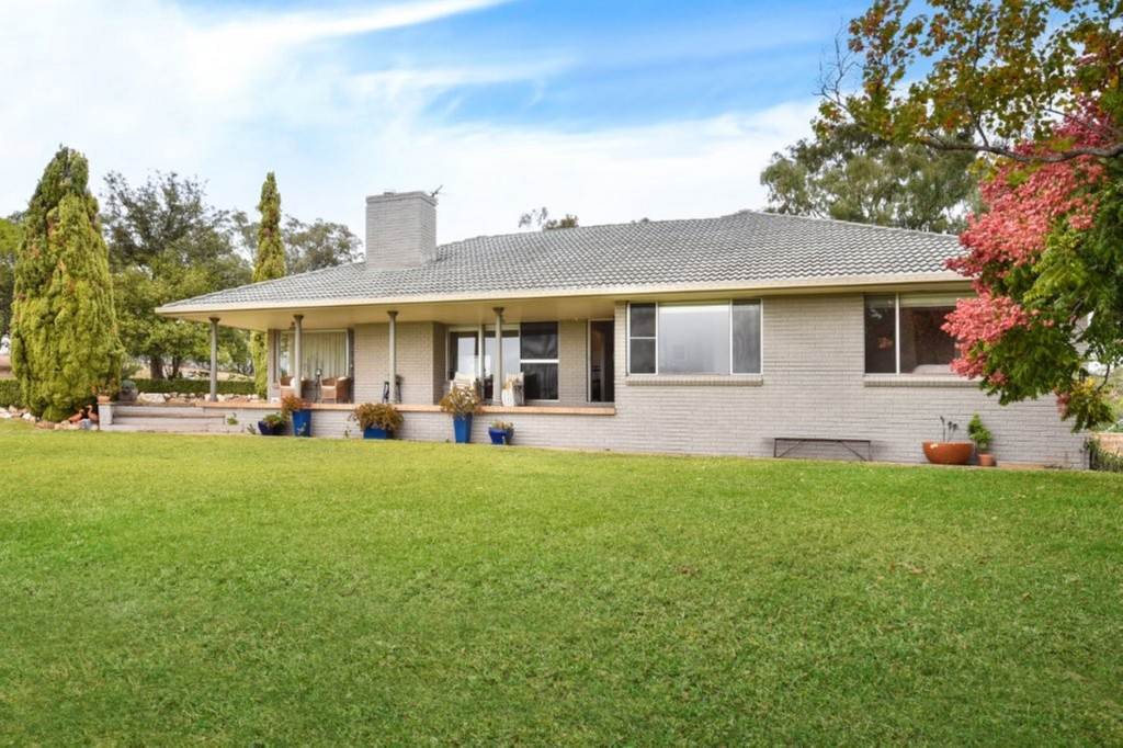 6 Rampadells Rise, Gunnedah NSW 2380