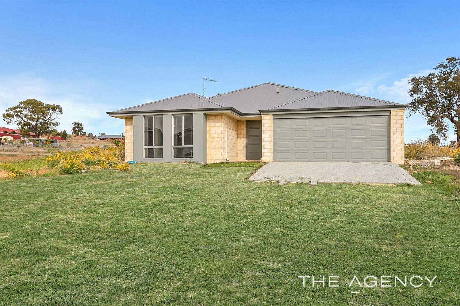 4 Boolok Avenue, Wundowie For Sale by Farmbuy.com - image 1
