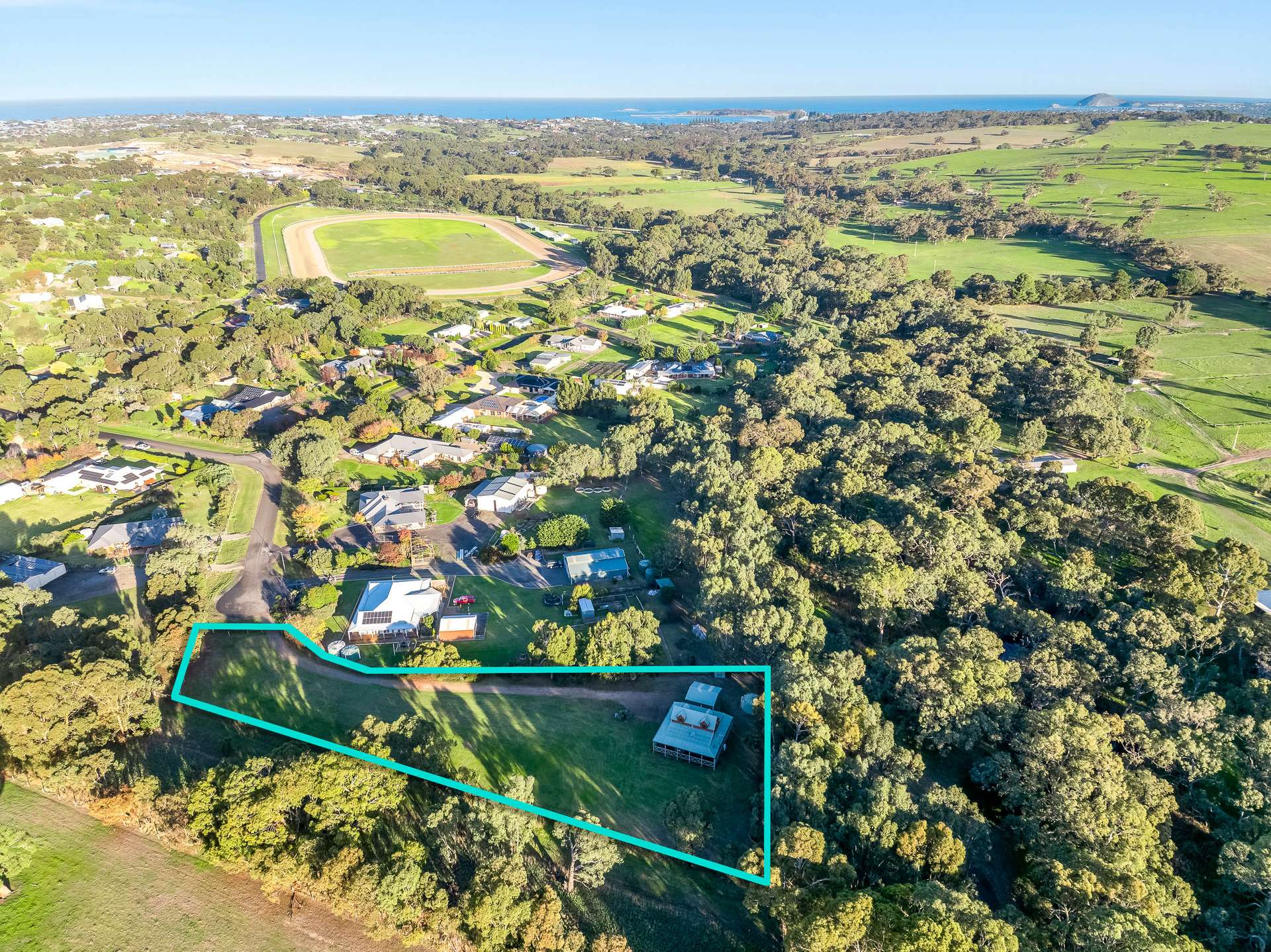 4 Appaloosa Drive, Hindmarsh Valley For Sale by Farmbuy.com - image 35