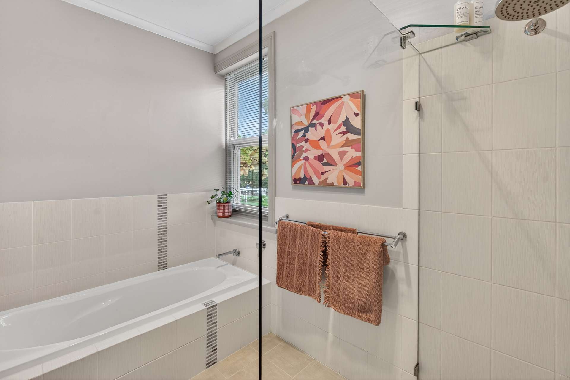21 Adelaide Road, Strathalbyn For Sale by Farmbuy.com - image 20
