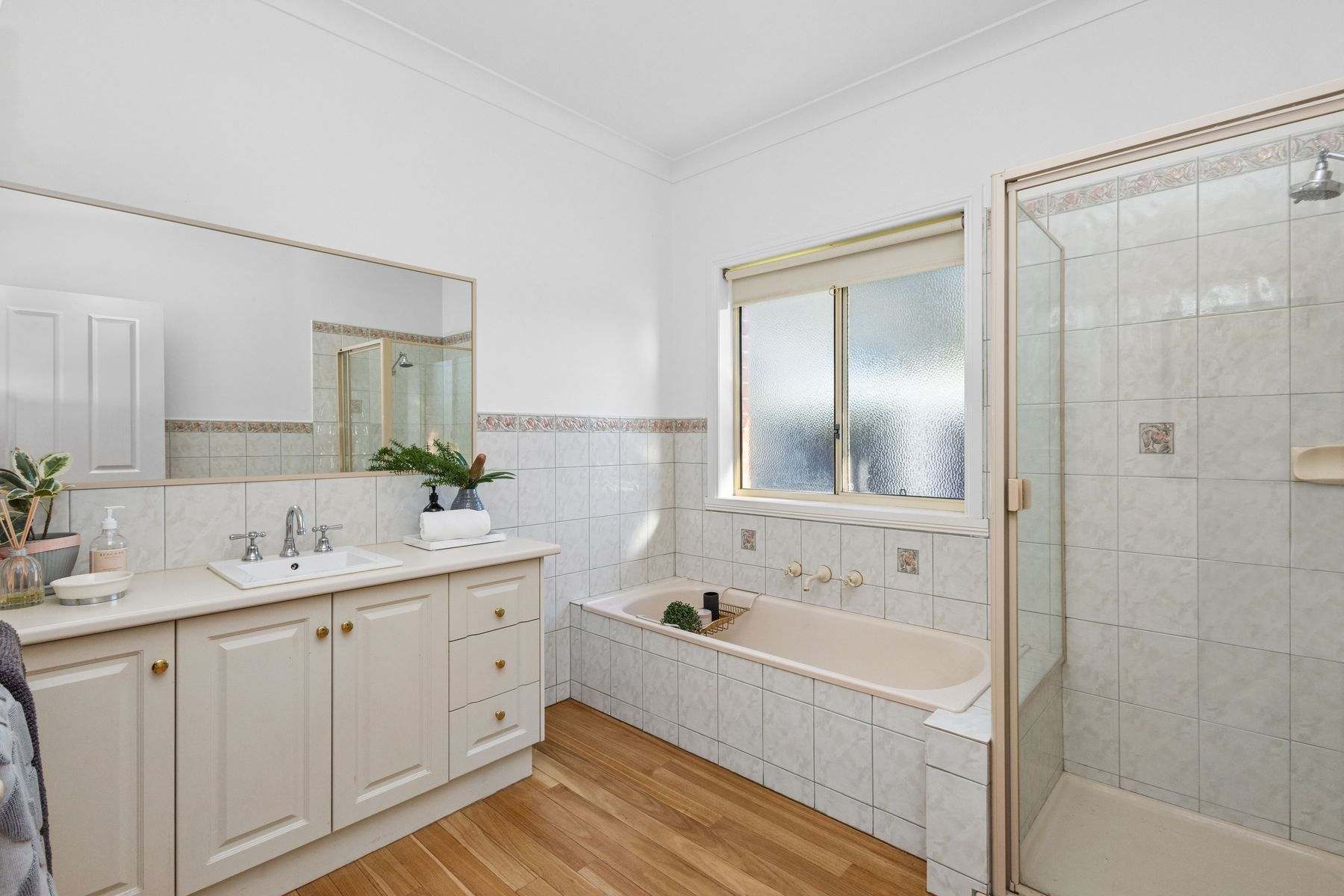 4 George Terrace, Junortoun For Sale by Farmbuy.com - image 21