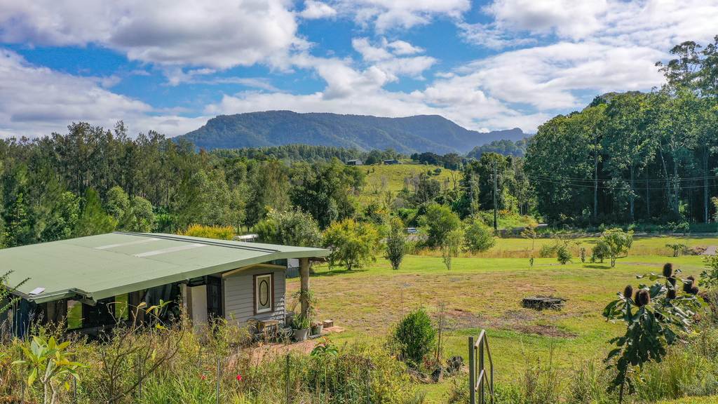 2 Evelyn Way, Nimbin NSW 2480