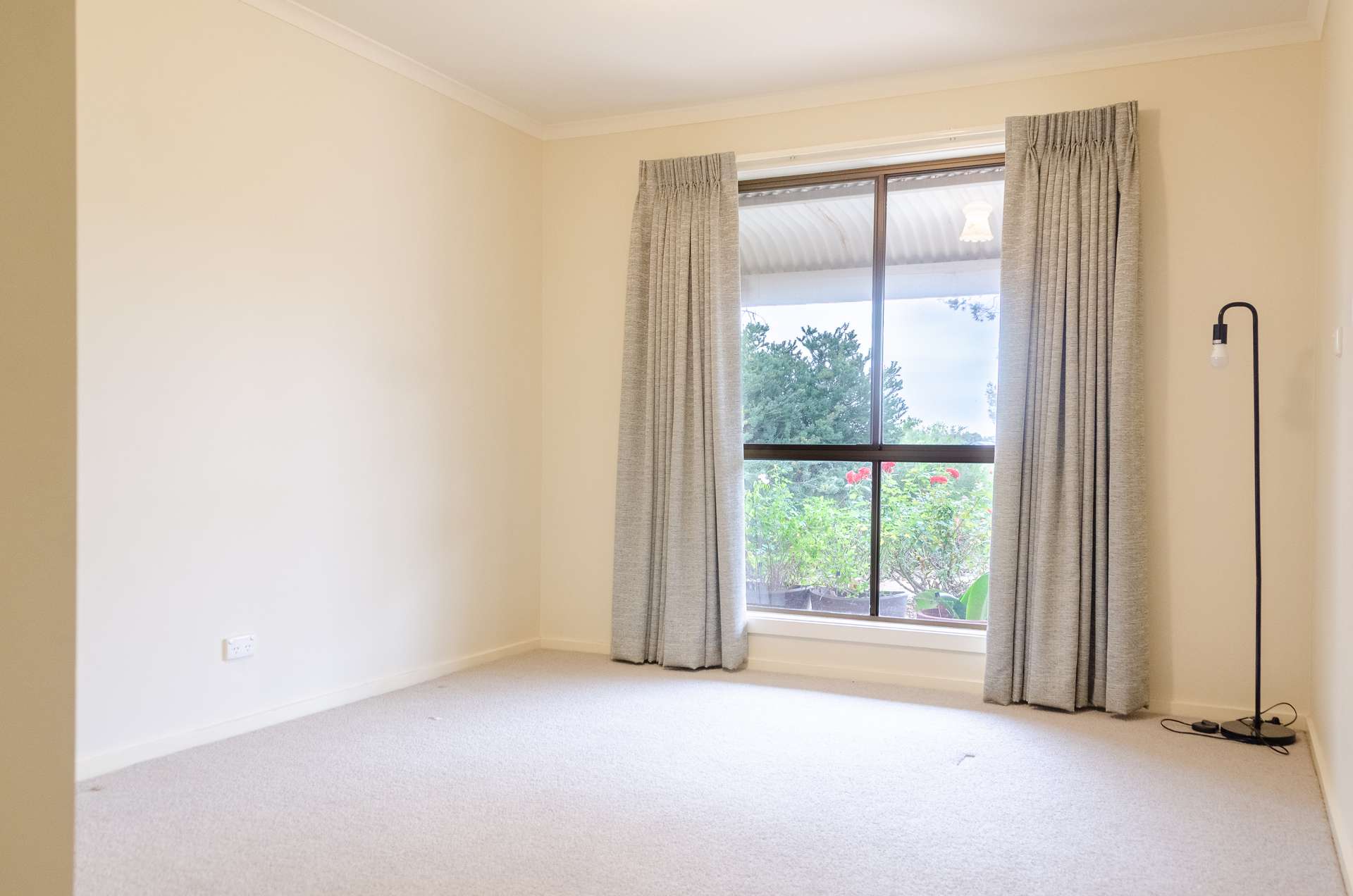 62 Aitken Avenue, Donald For Sale by Farmbuy.com - image 12