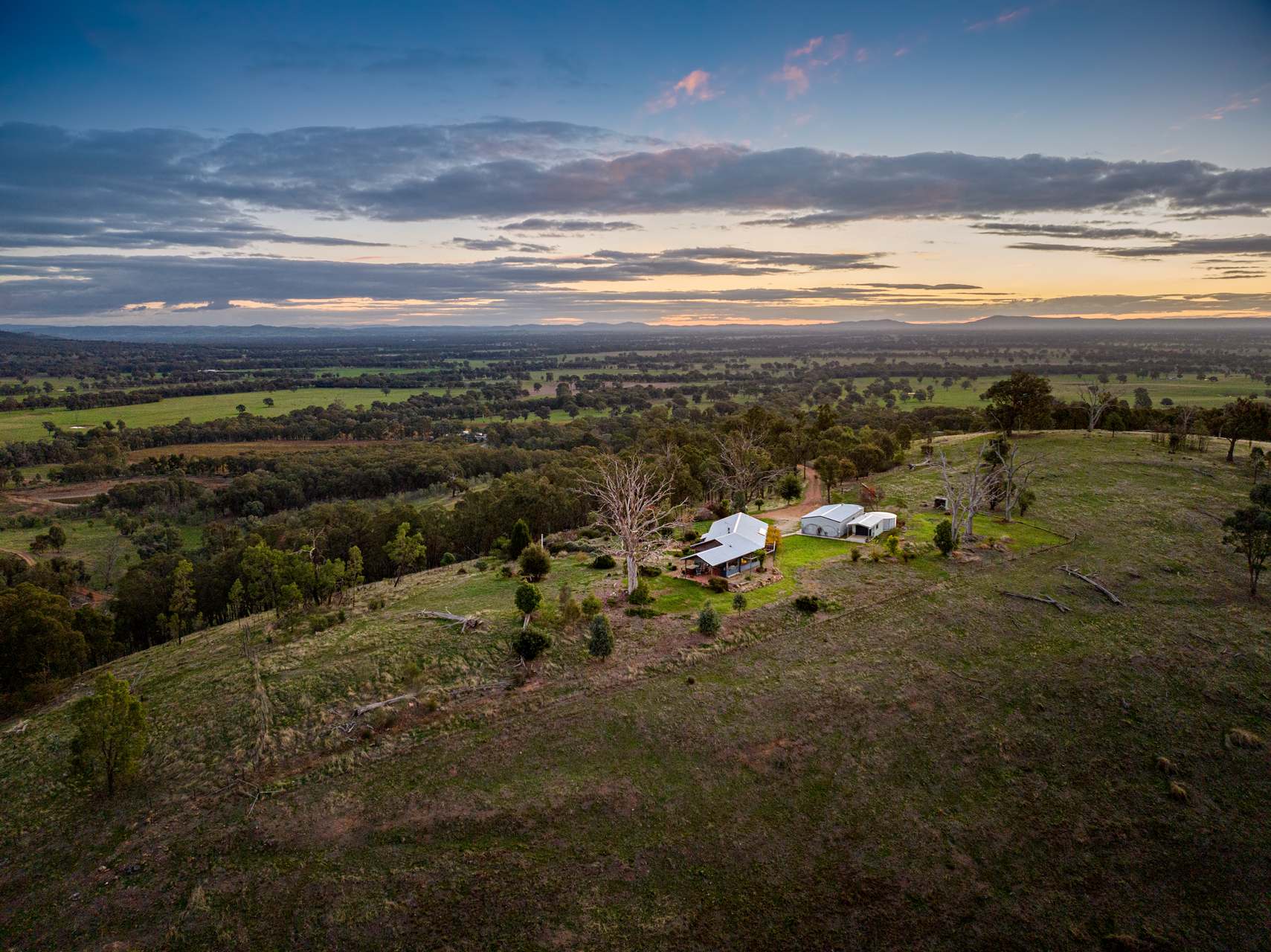 84 Wood Park Lane, Bobinawarrah For Sale by Farmbuy.com - image 35