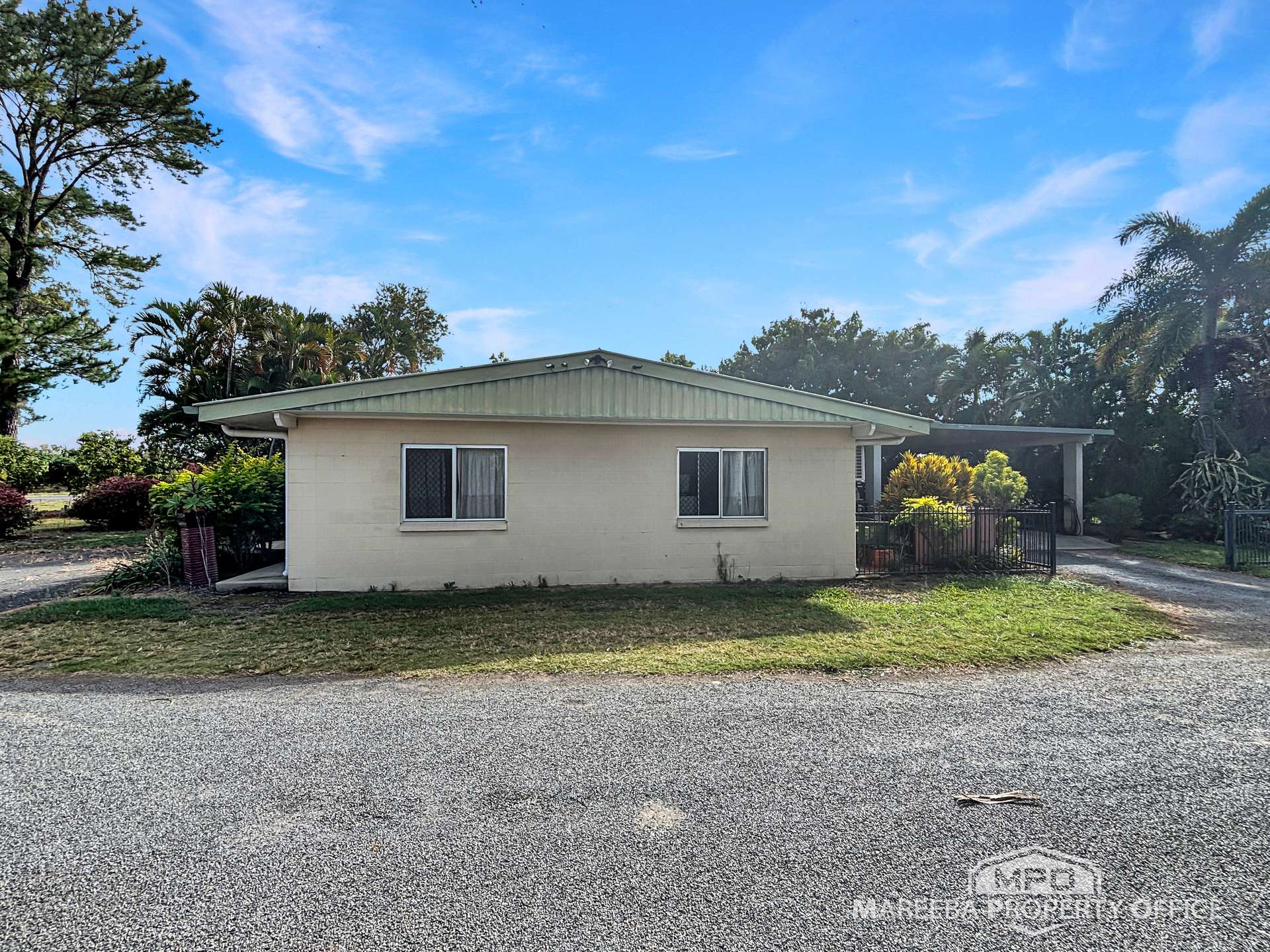 526 Mareeba-Dimbulah Road, Mareeba For Sale by Farmbuy.com - image 11