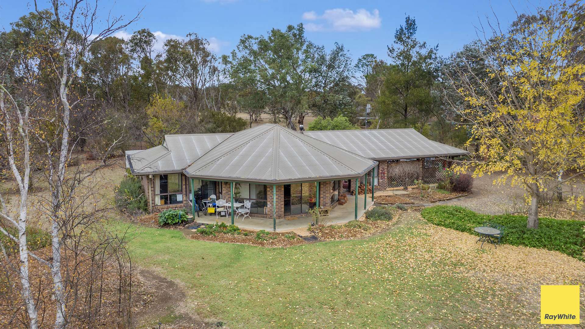 1 Coluche Road, Armidale For Sale by Farmbuy.com - image 4