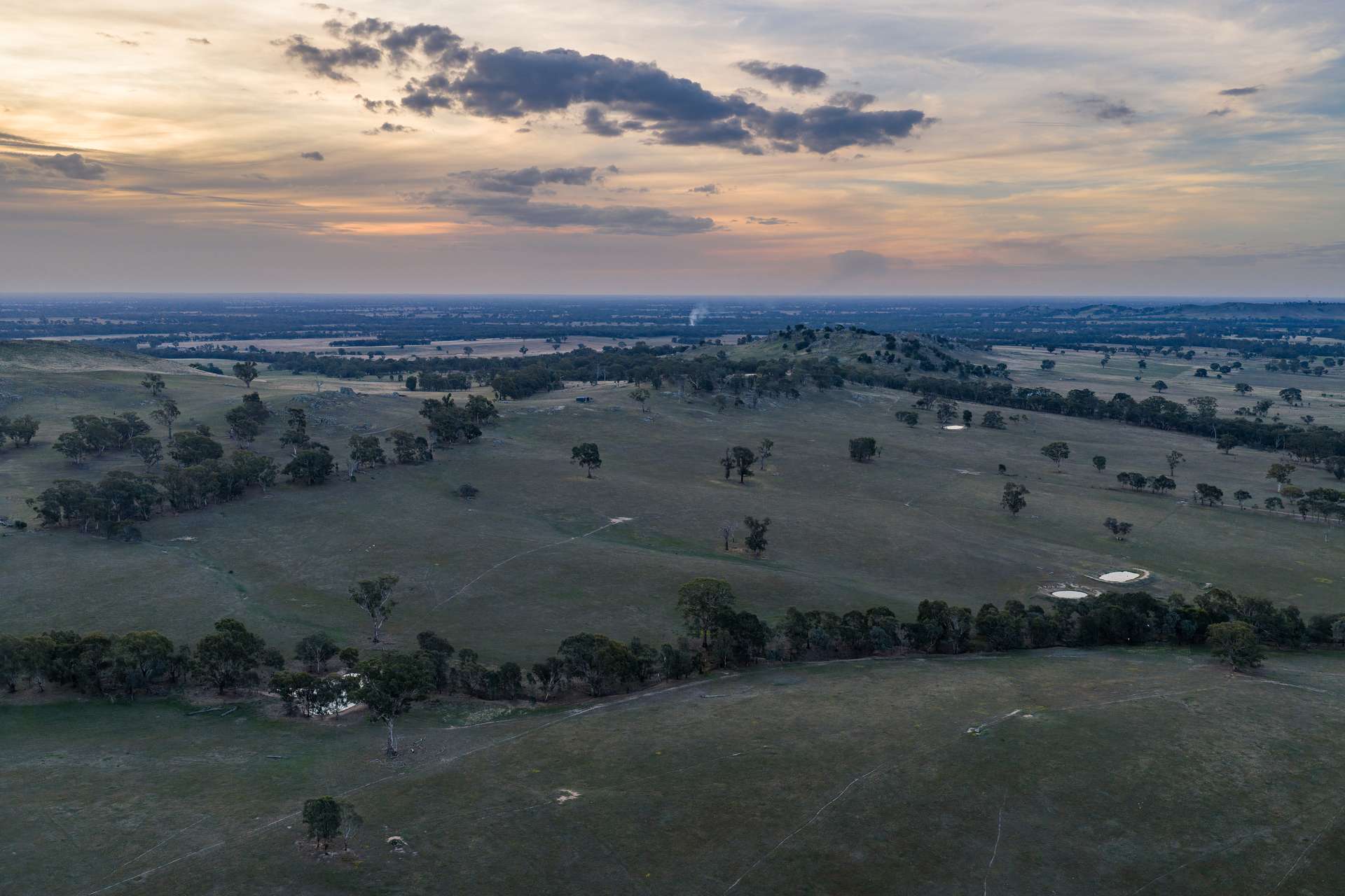 526 Longwood-Mansfield Road, Creightons Creek For Sale by Farmbuy.com - image 4