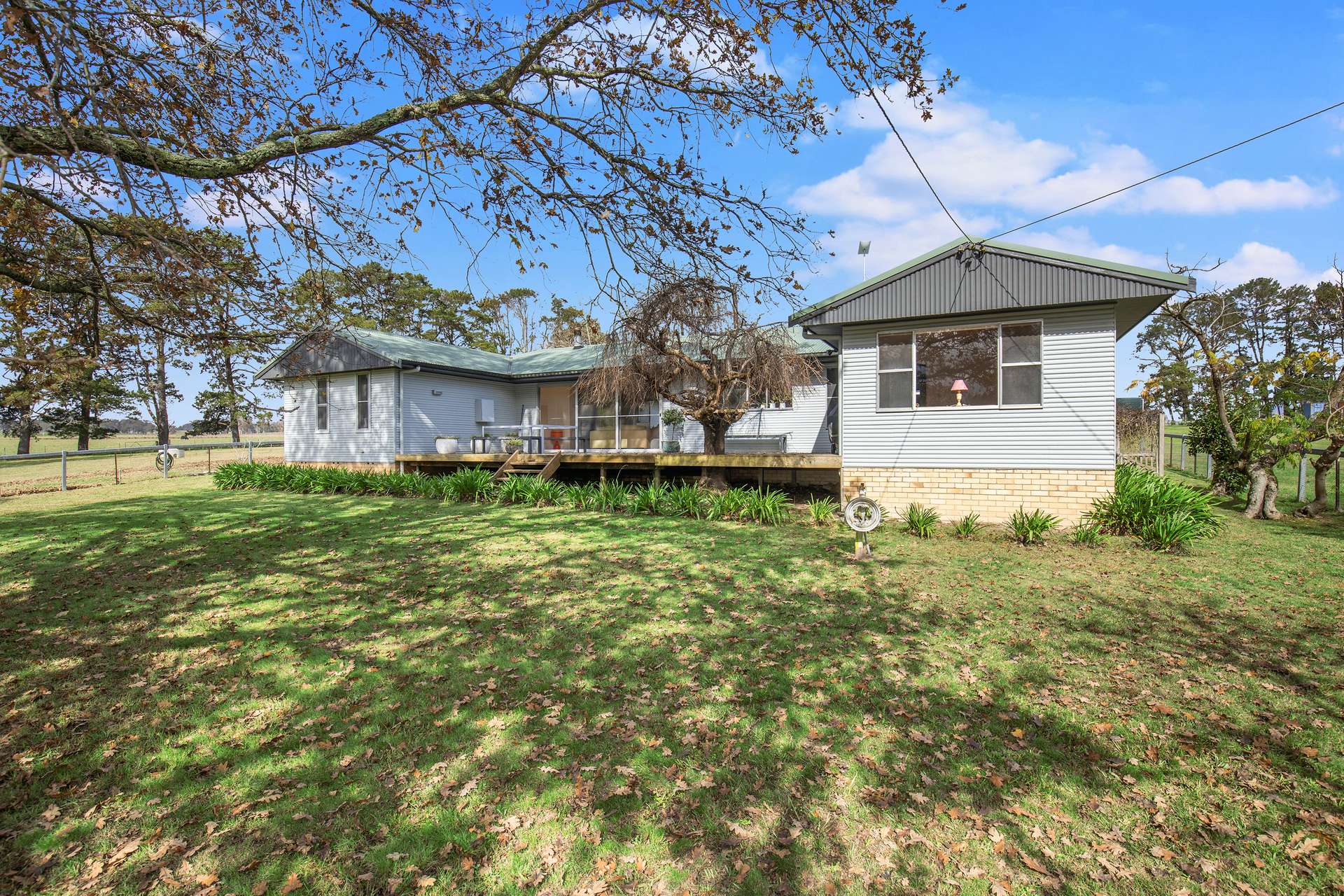 "Camena" 12921 Kempsey Road, Armidale Auction by Farmbuy.com - image 8