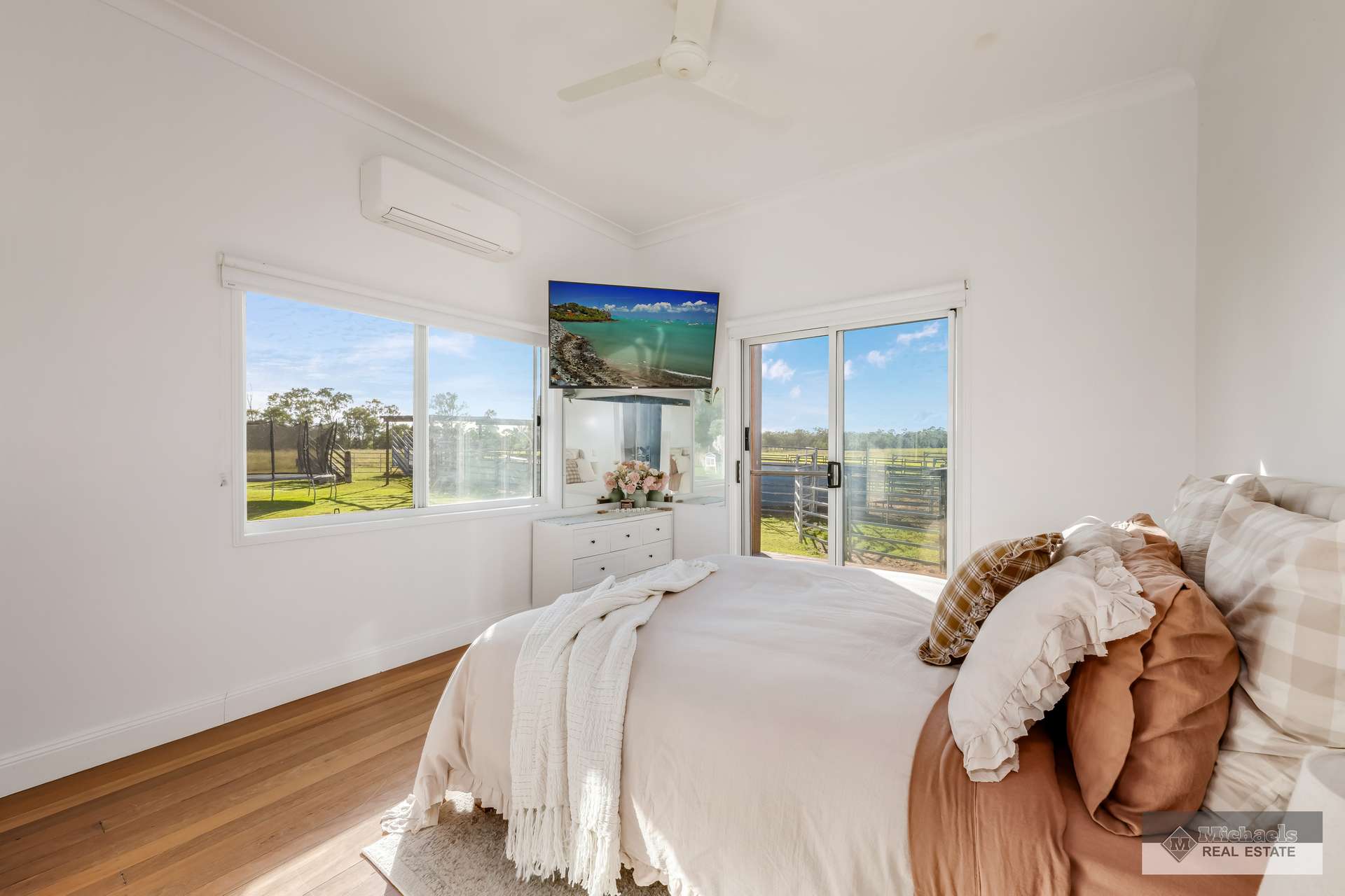 111 Stevens Road, Bucca For Sale by Farmbuy.com - image 13