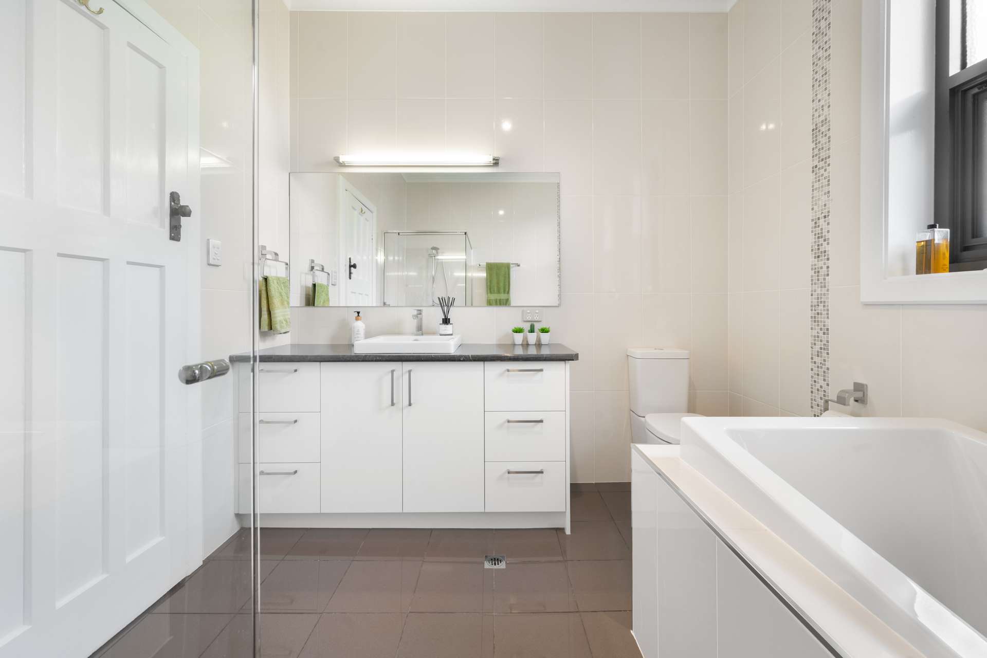 12 Canavan Road, Mount Gambier For Sale by Farmbuy.com - image 24