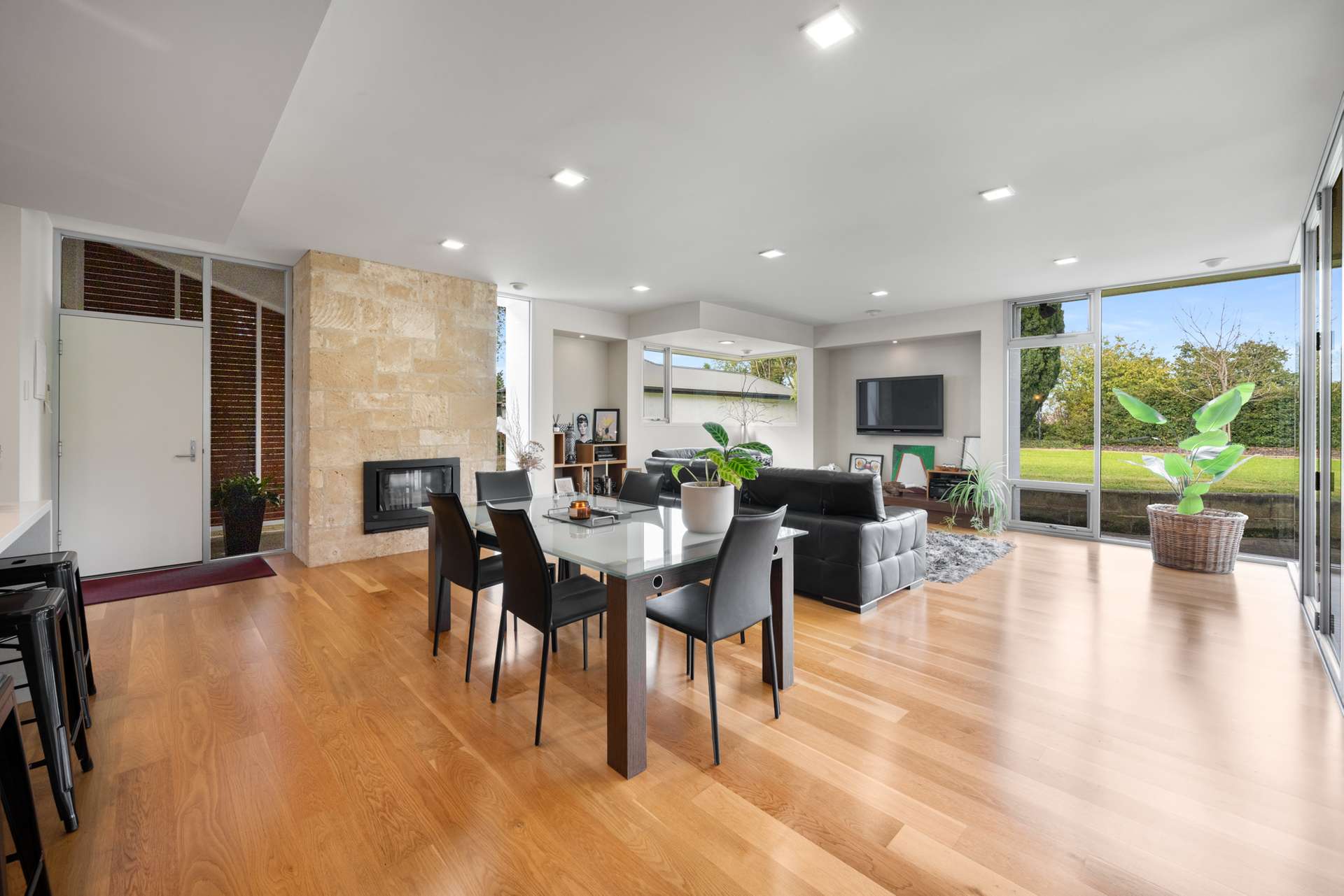 12 Canavan Road, Mount Gambier For Sale by Farmbuy.com - image 15