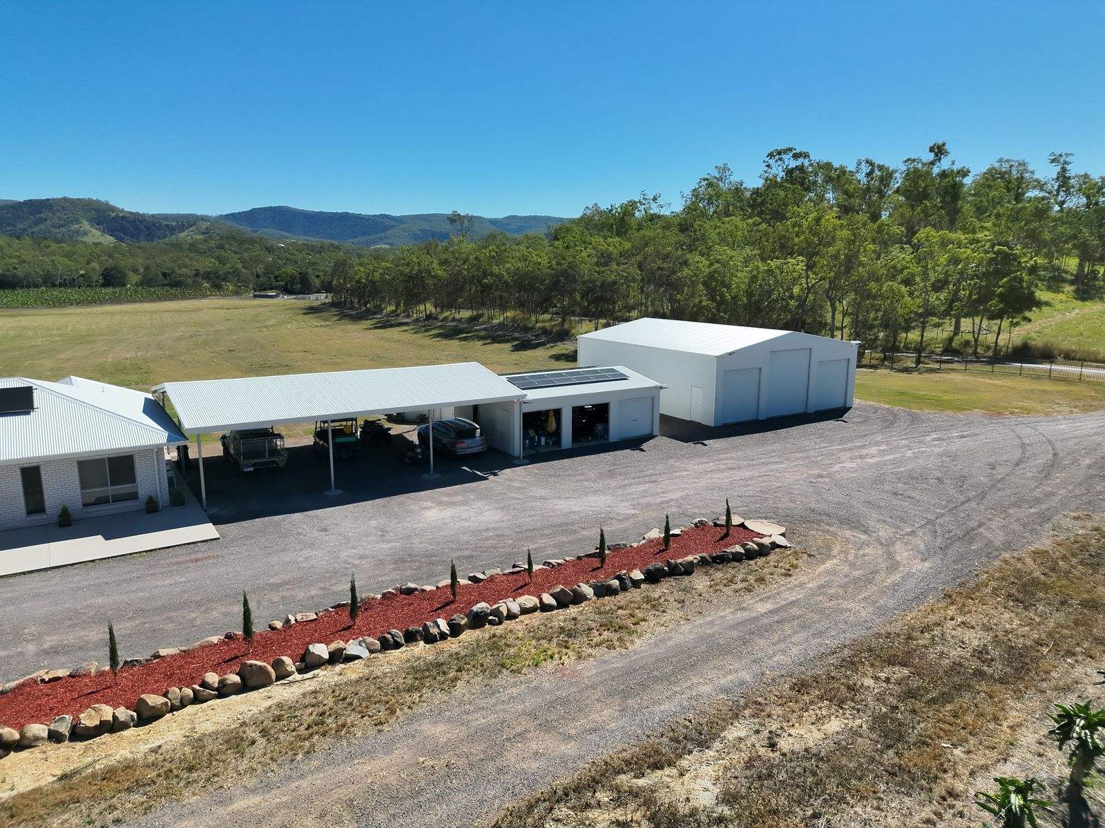 114 East Funnel Creek Road, Sarina Range For Sale by Farmbuy.com - image 18