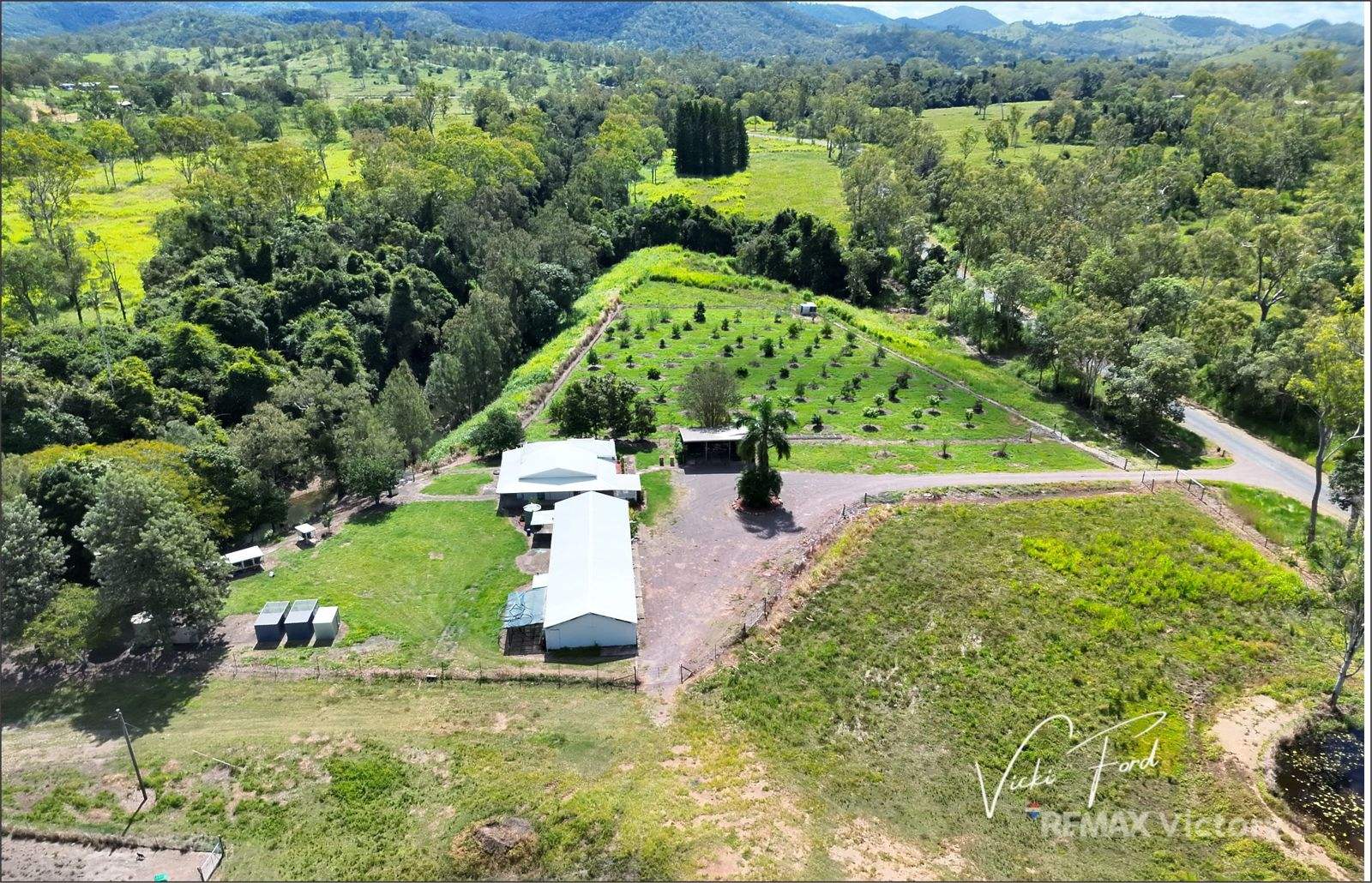 114 East Funnel Creek Road, Sarina Range For Sale by Farmbuy.com - image 12