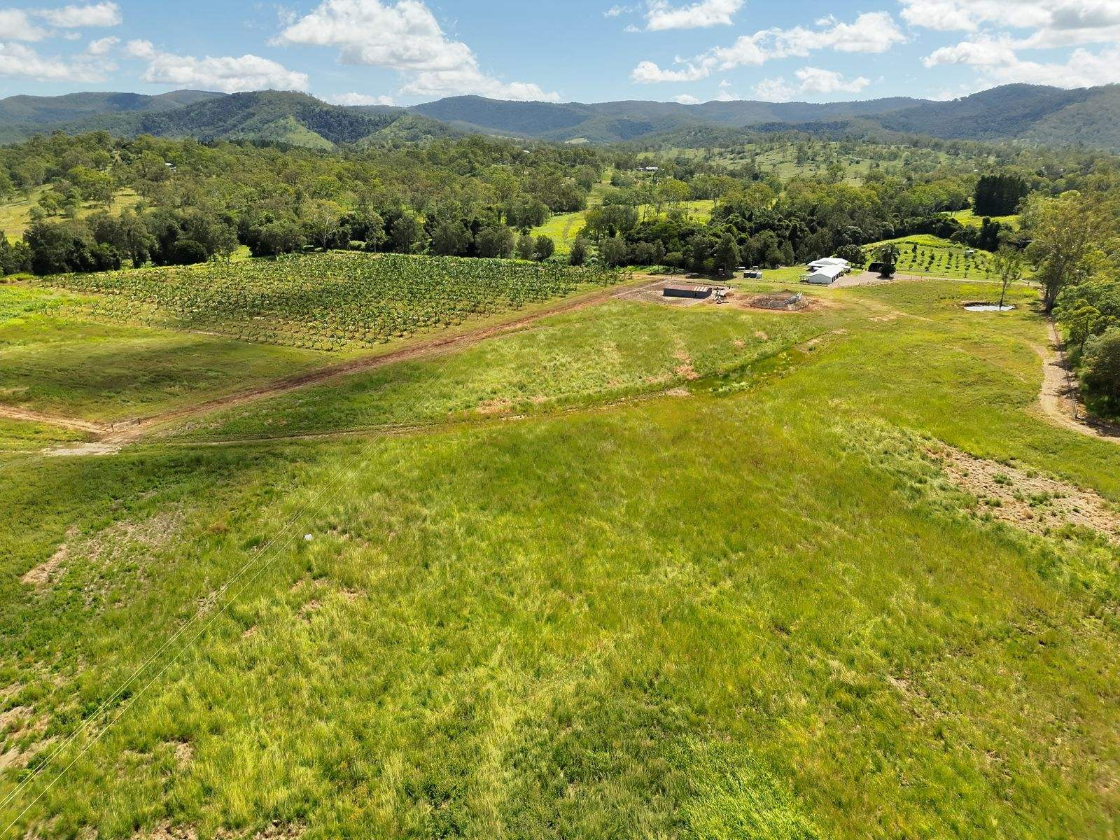 114 East Funnel Creek Road, Sarina Range For Sale by Farmbuy.com - image 15