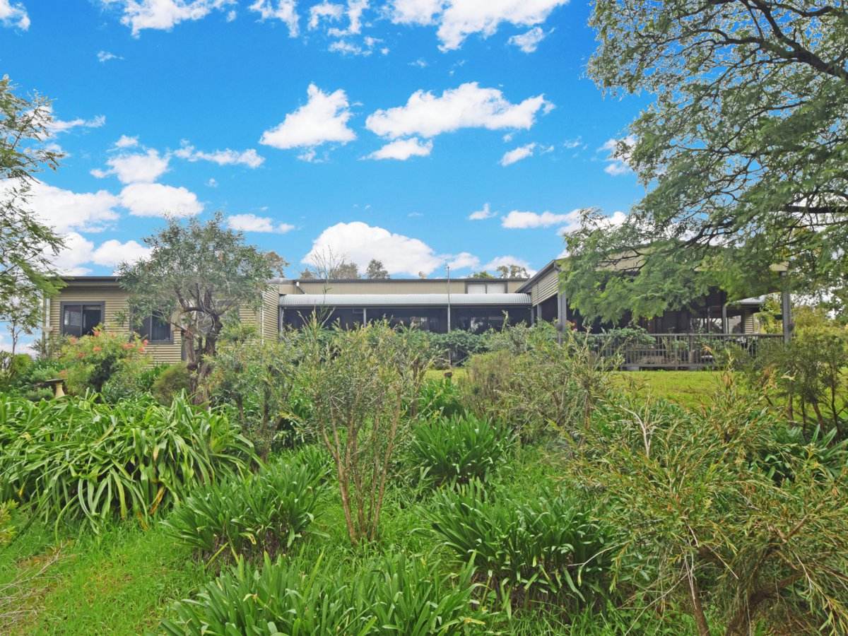 96 Burrows Rd, Young For Sale by Farmbuy.com - image 1
