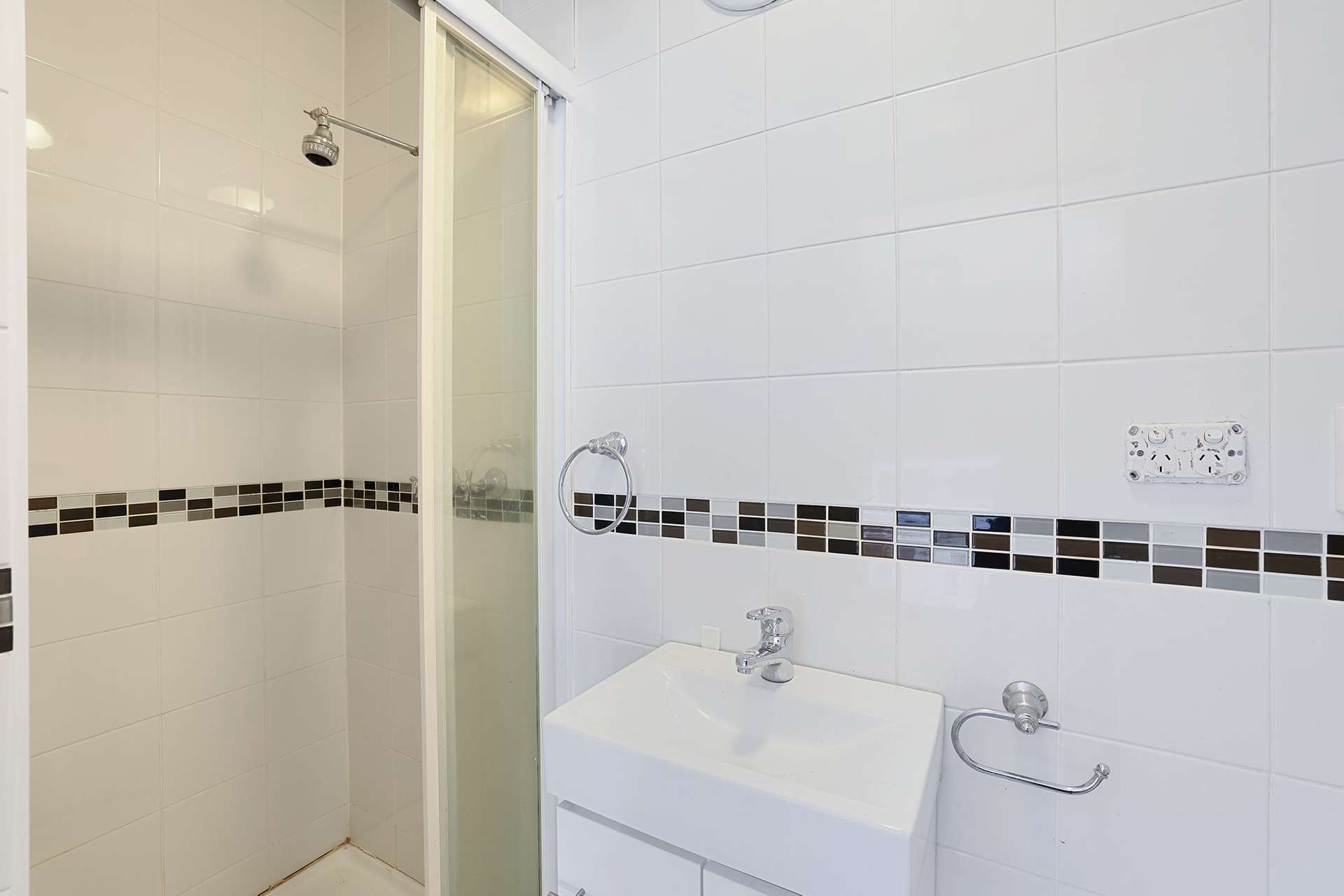 55 Fisher Road, Drouin West Tender by Farmbuy.com - image 17