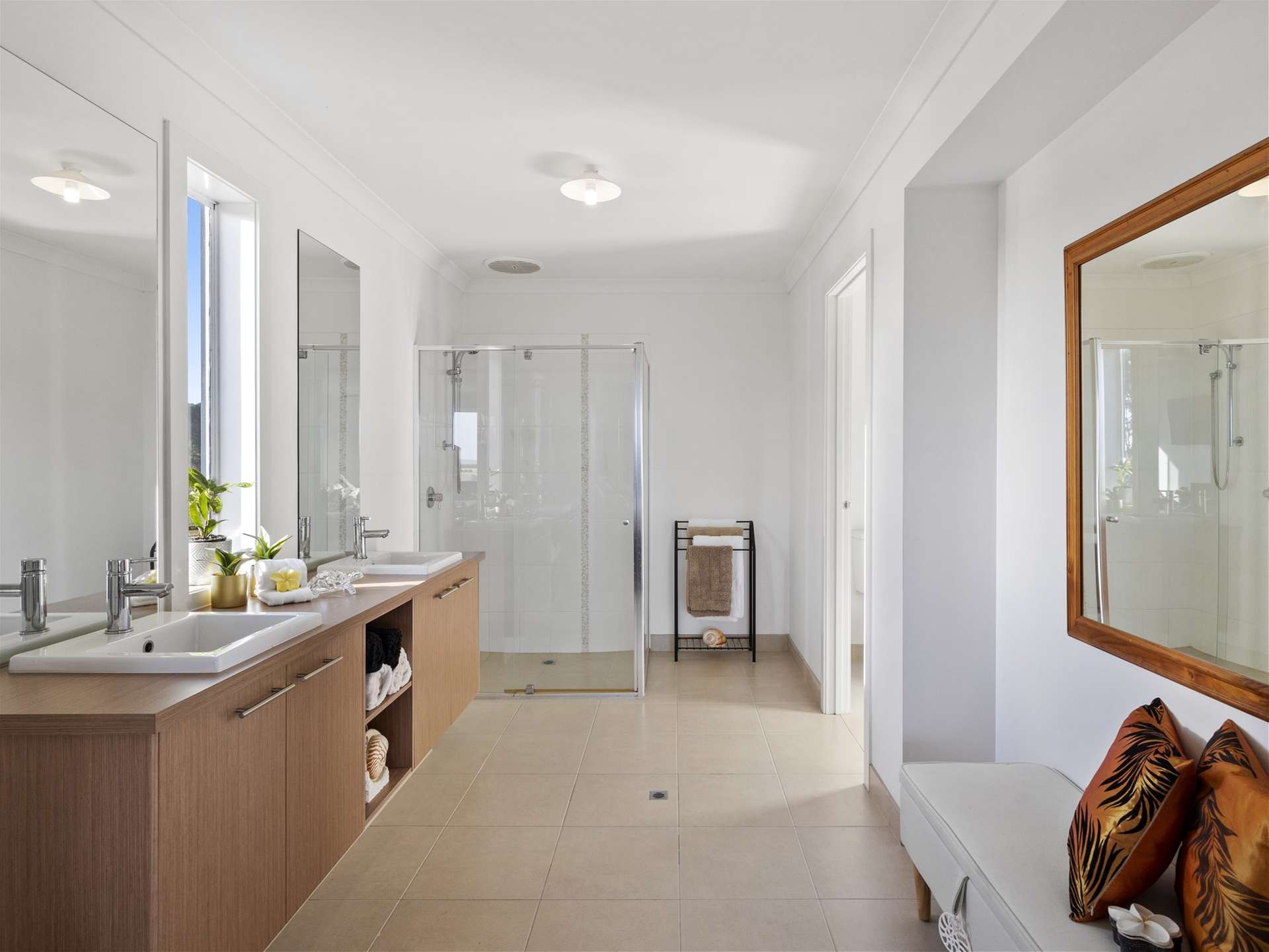 70 Davies Road West, Sandy Point For Sale by Farmbuy.com - image 13