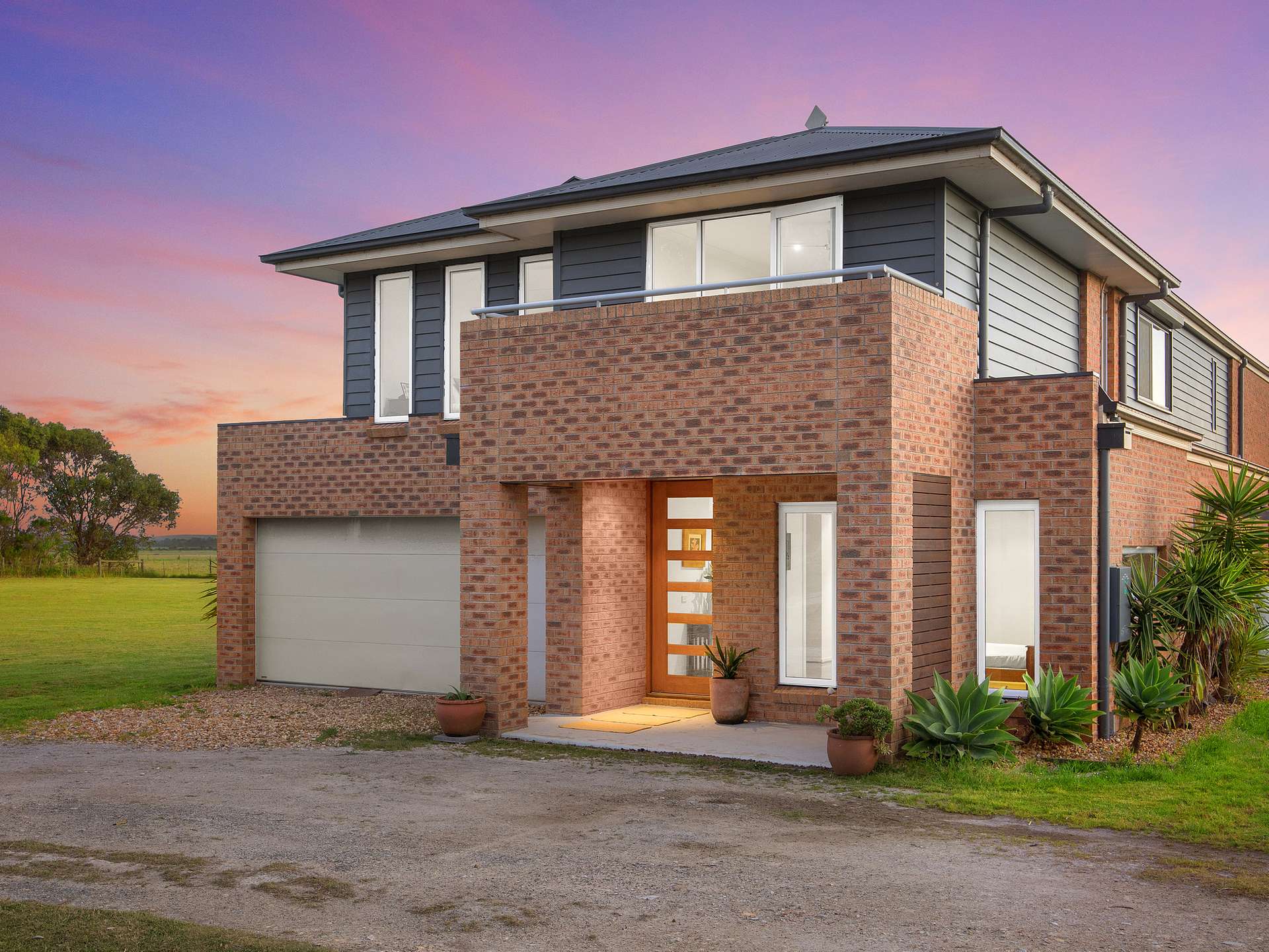 70 Davies Road West, Sandy Point For Sale by Farmbuy.com - image 2