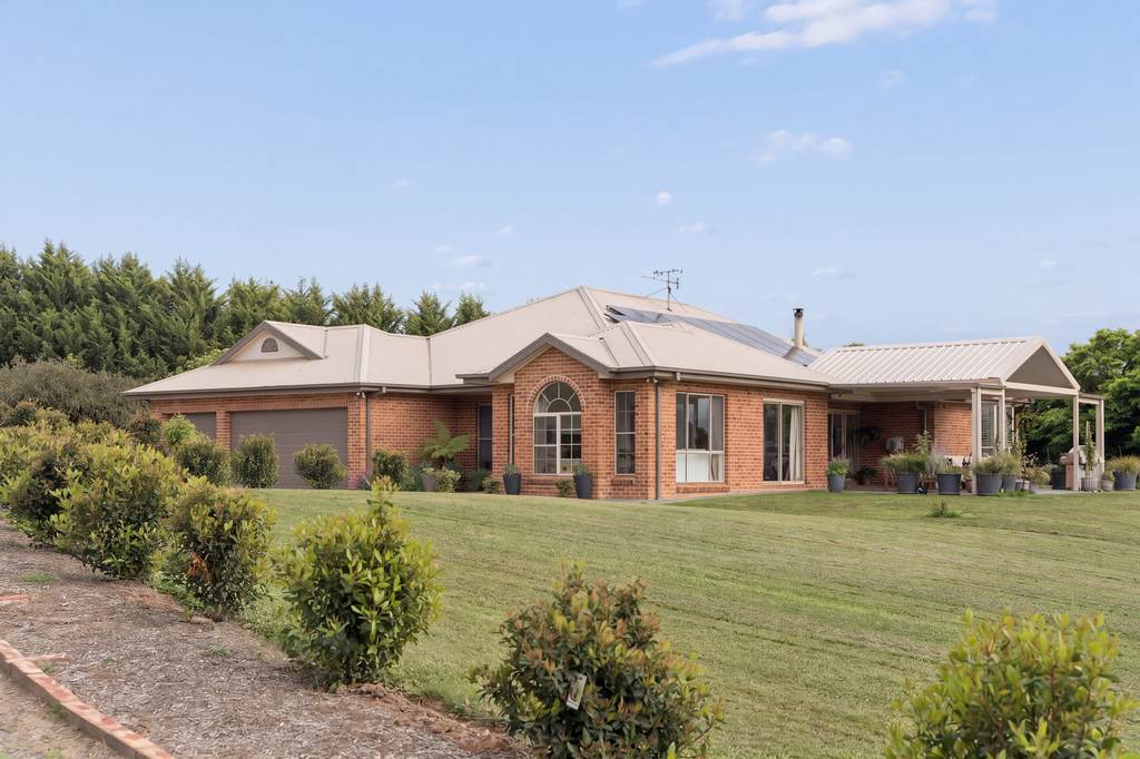 'The Finches'&comma; 7 Galloway Place, Murrumbateman NSW 2582