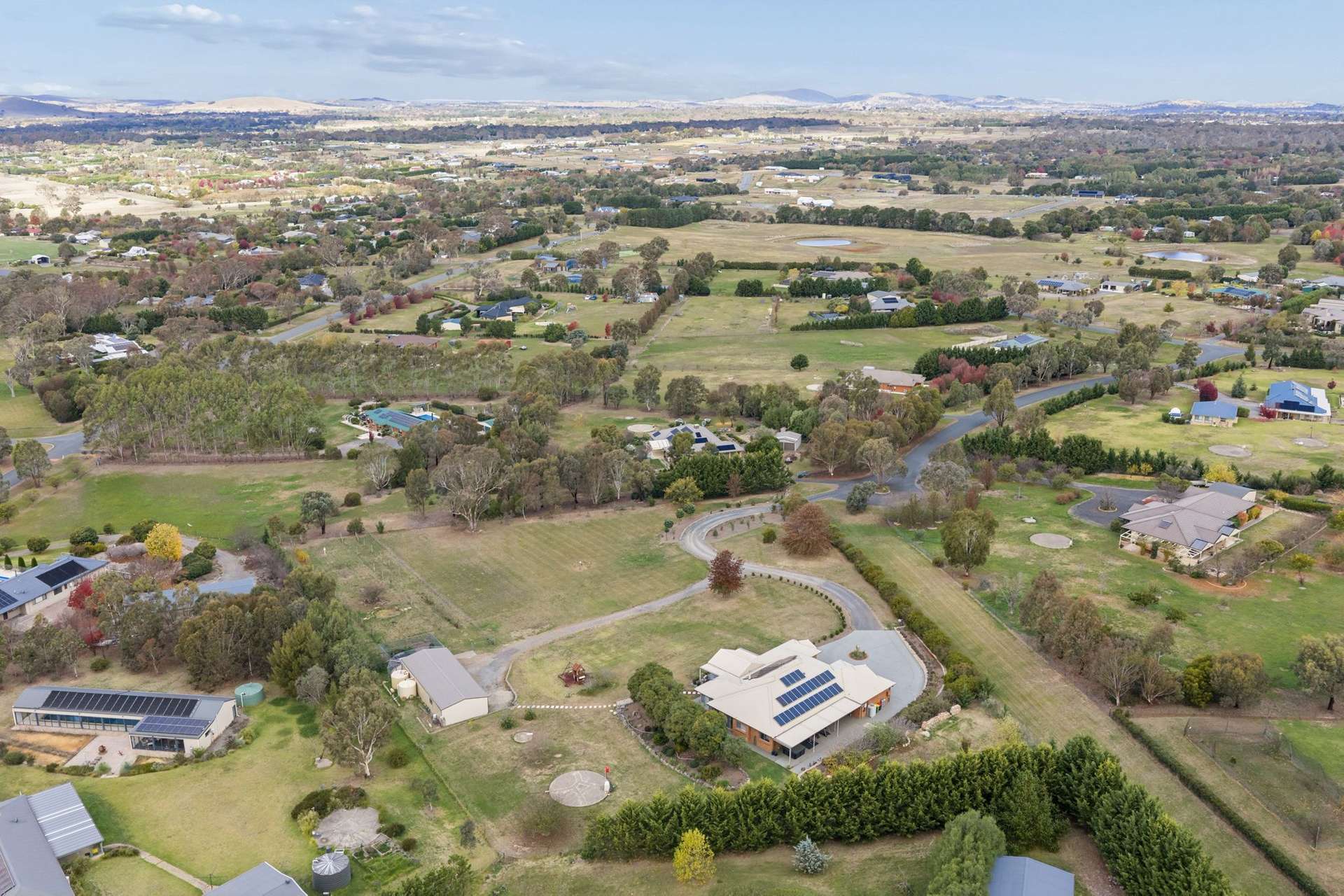 'The Finches', 7 Galloway Place, Murrumbateman For Sale by Farmbuy.com - image 33