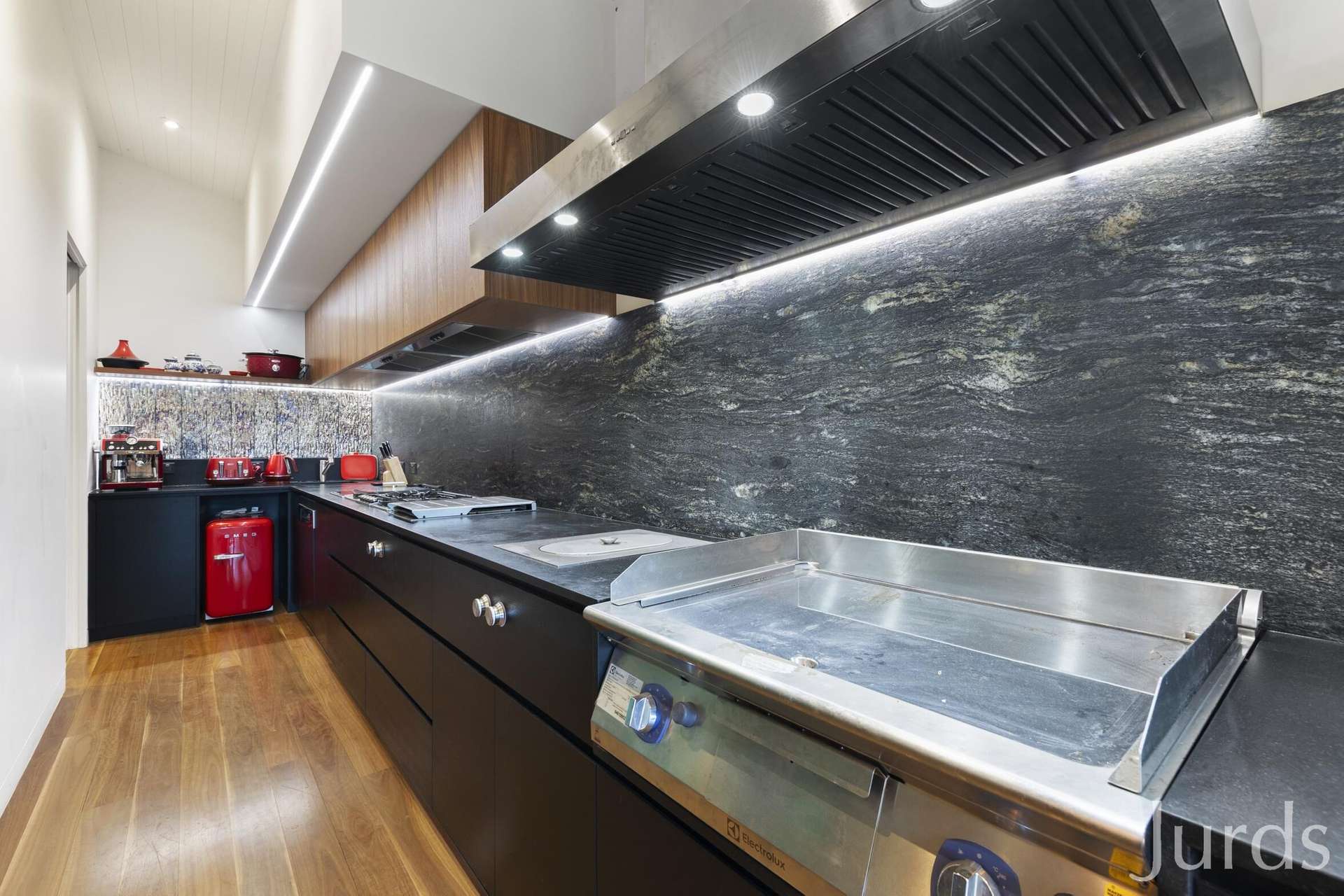 72 Gillards Road, Pokolbin For Sale by Farmbuy.com - image 8