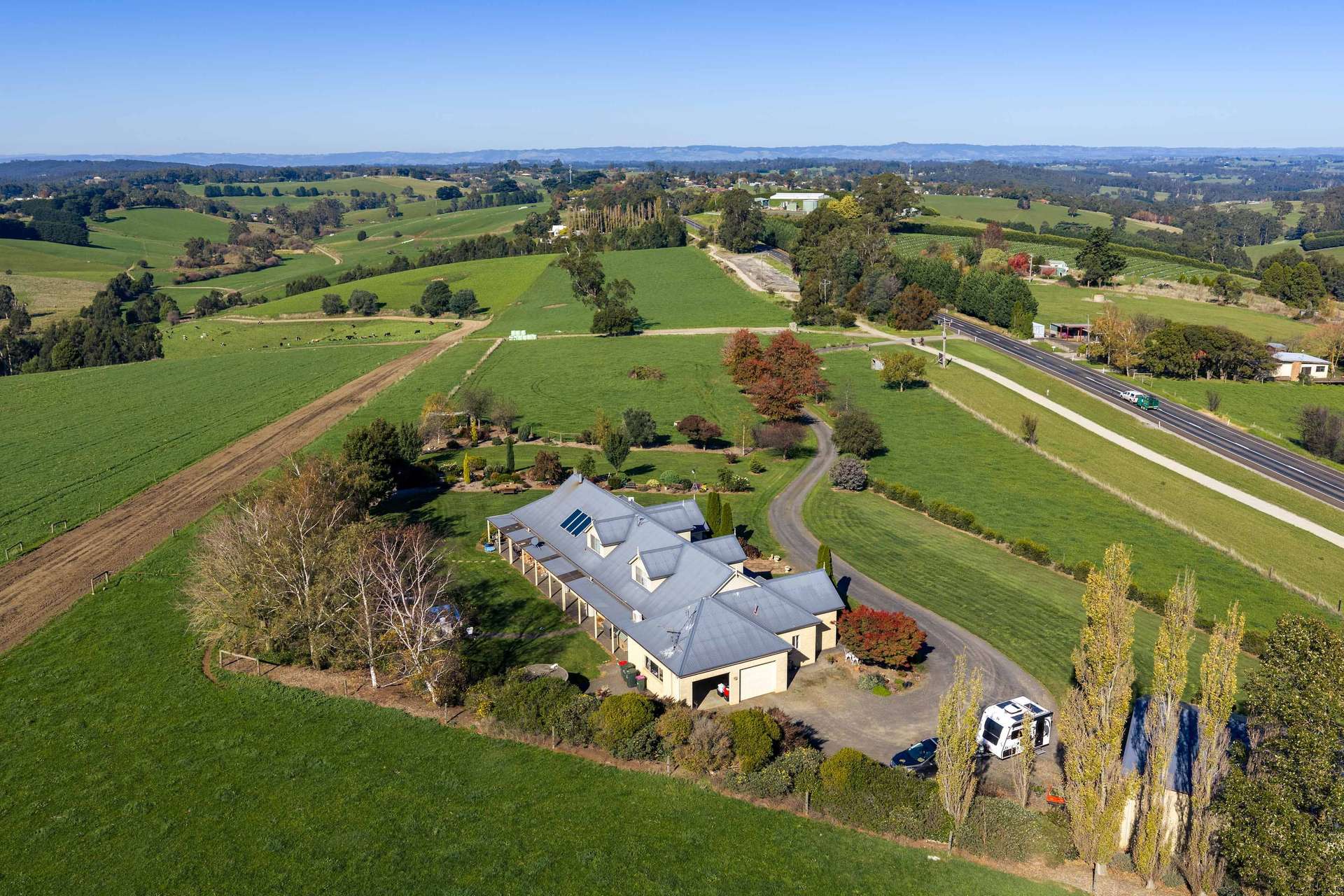 2230 Main Neerim Road, Neerim South For Sale by Farmbuy.com - image 22